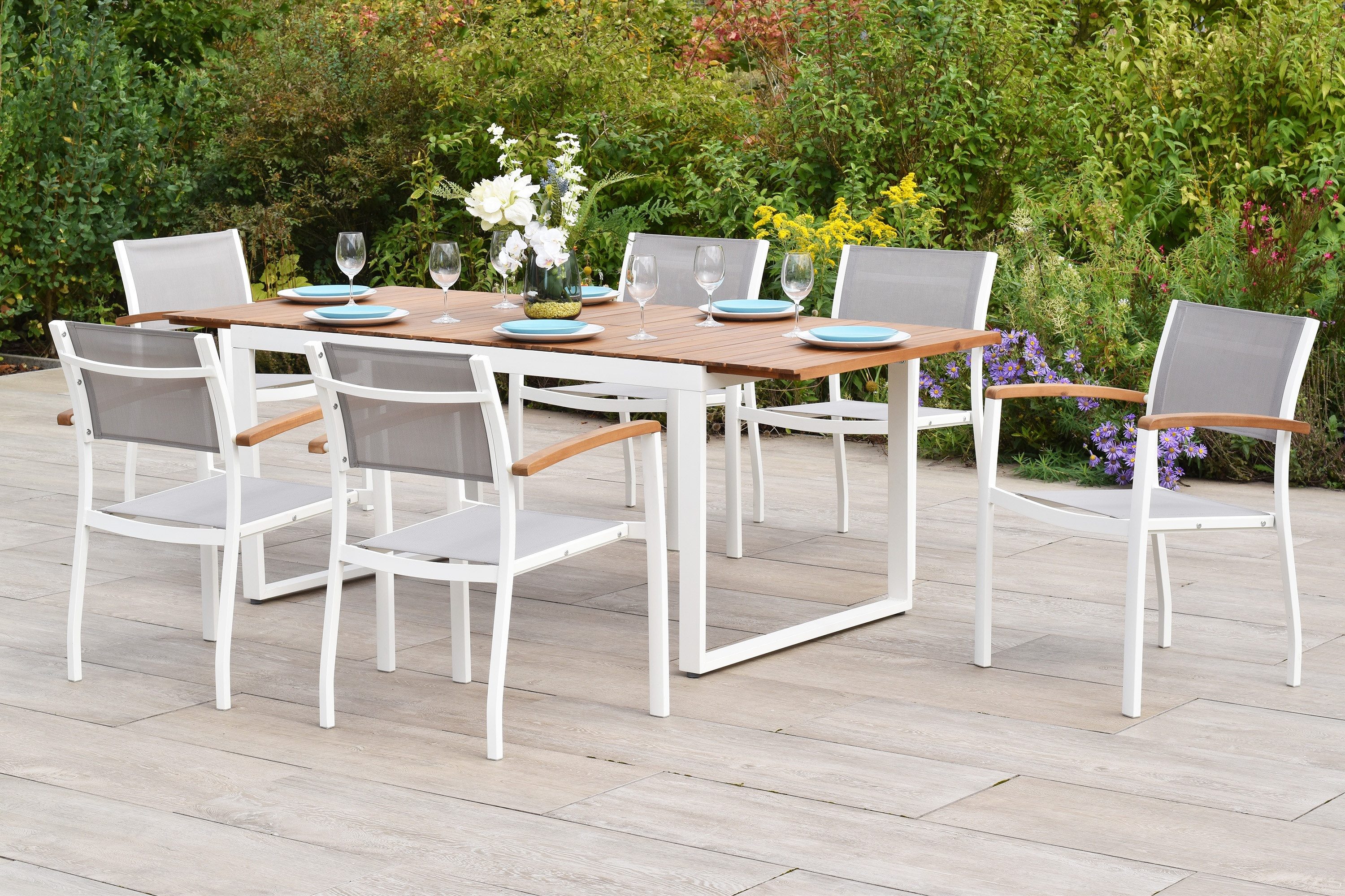 MERXX Garten-Essgruppe Naxos, (Set, 7tlg), 6 Stapelsessel und Ausziehtisch mit Tischplatte aus Akazie