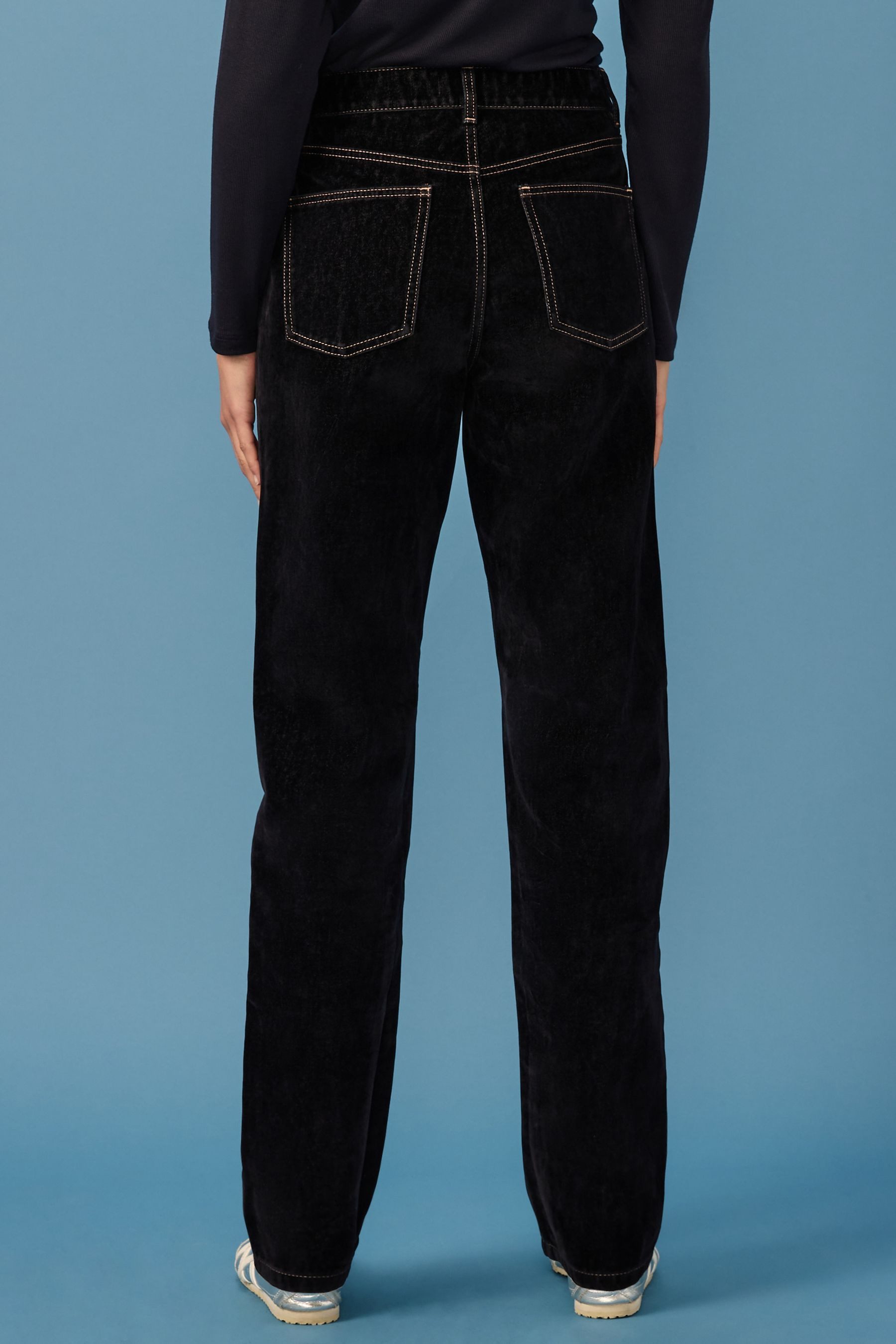 Next Straight-Jeans Steife Straight Fit Jeans (1-tlg)