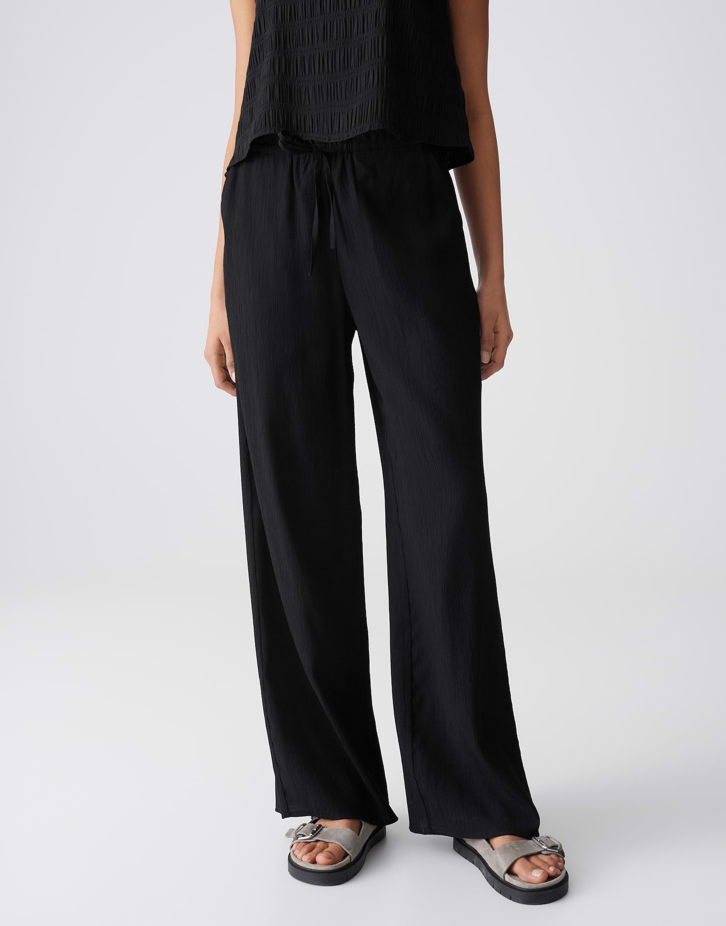 Stoffhose Marou sunset aus Webware mit Crinkle Effekt