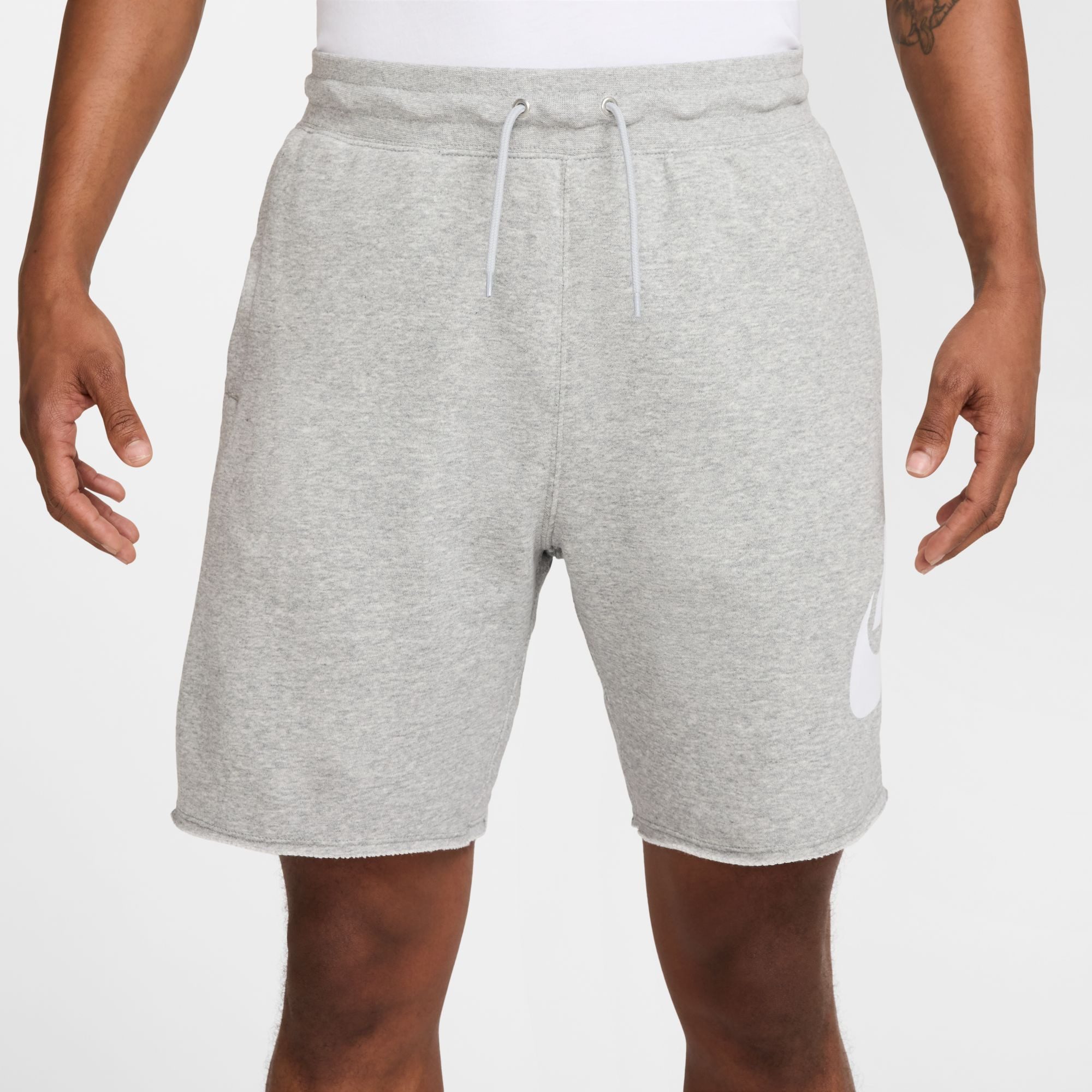 Nike Sportswear Shorts M NK CLUB ALUMNI FT SHORT mit Gesäßtasche, atmungsaktives Material, aus French Terry