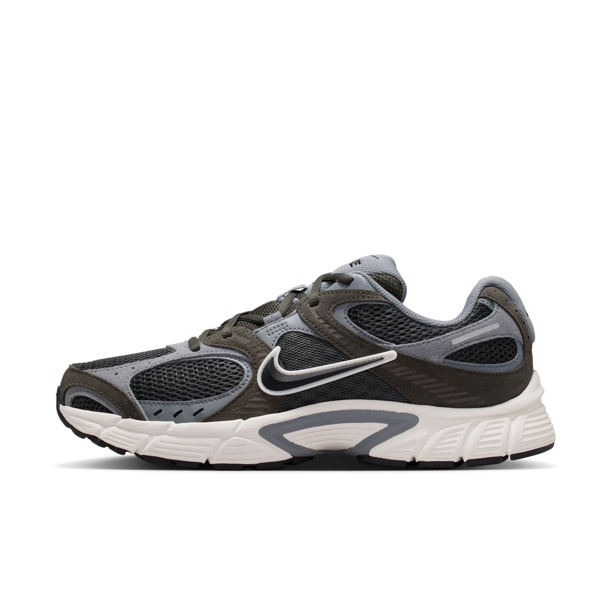 Nike Sportswear V5 RNR Suede Sneaker inspiriert vom Design des Y2K Nike Vomero 5