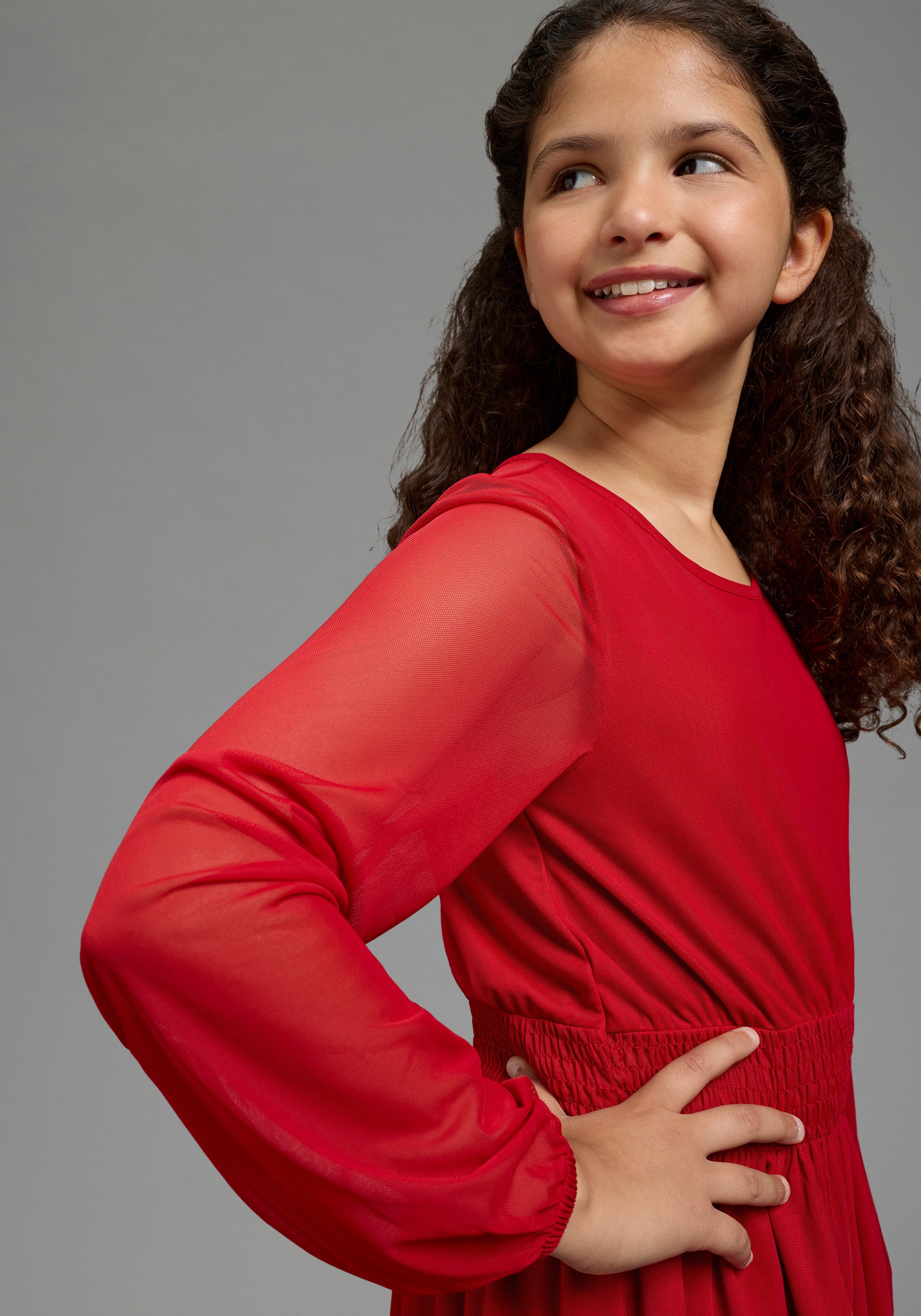 Bruno Banani Jerseykleid Meshkleid mit transparenten Ärmeln für festliche Anlässe Für TEENS. Shirtkleid mit Chiffon