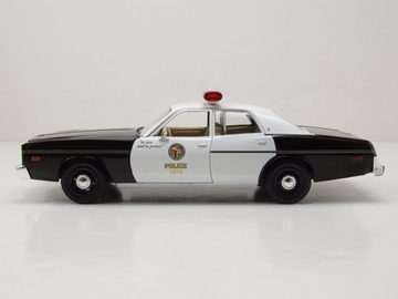 GREENLIGHT collectibles Modellauto Plymouth Fury Metropolitan Police 1977 schwarz weiß Terminator Modella, Maßstab 1:24