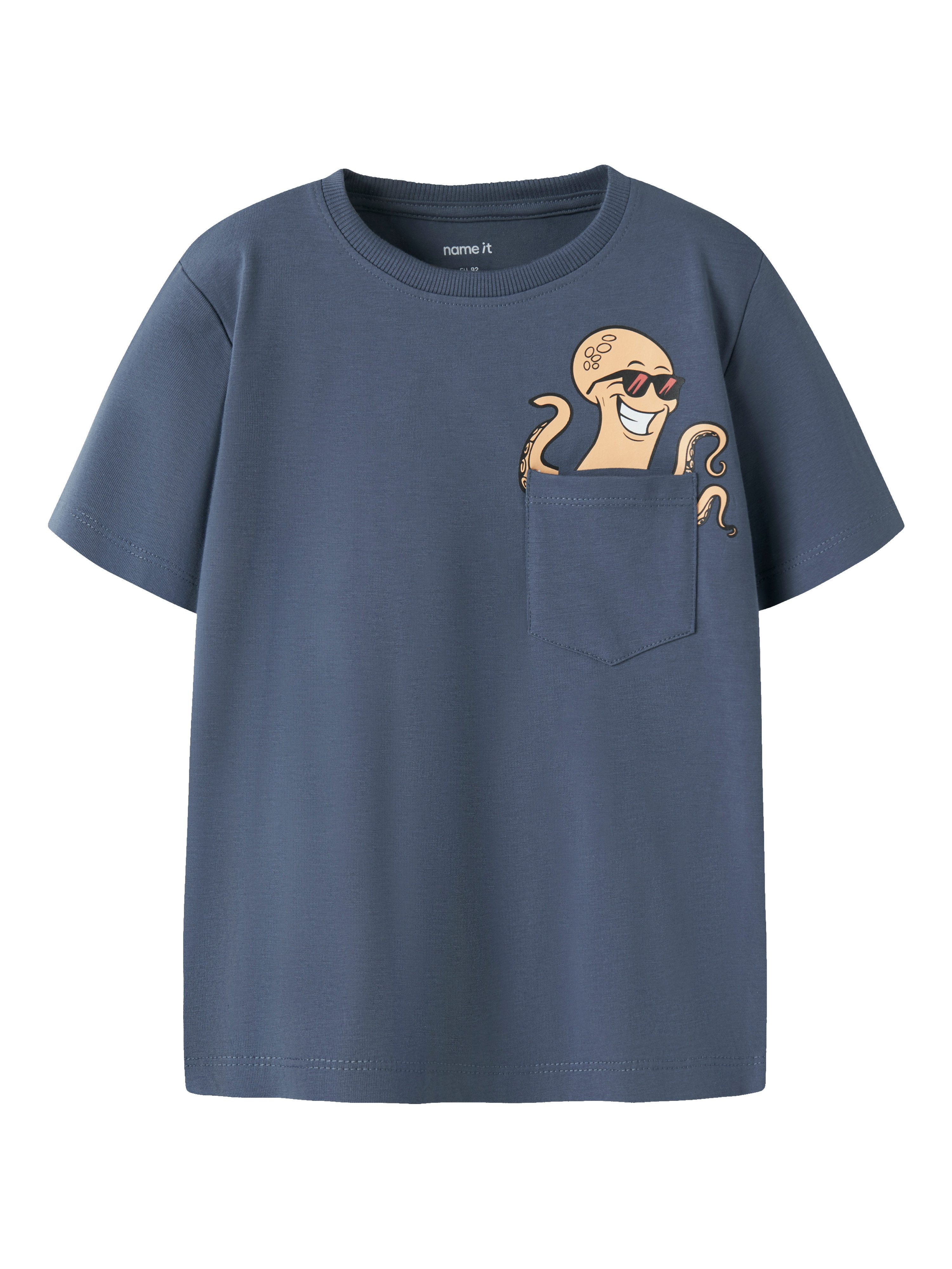 Name It T-Shirt NMMFIKZ SS NREG TOP BOX mit kleiner, aufgesetzter Brusttasche
