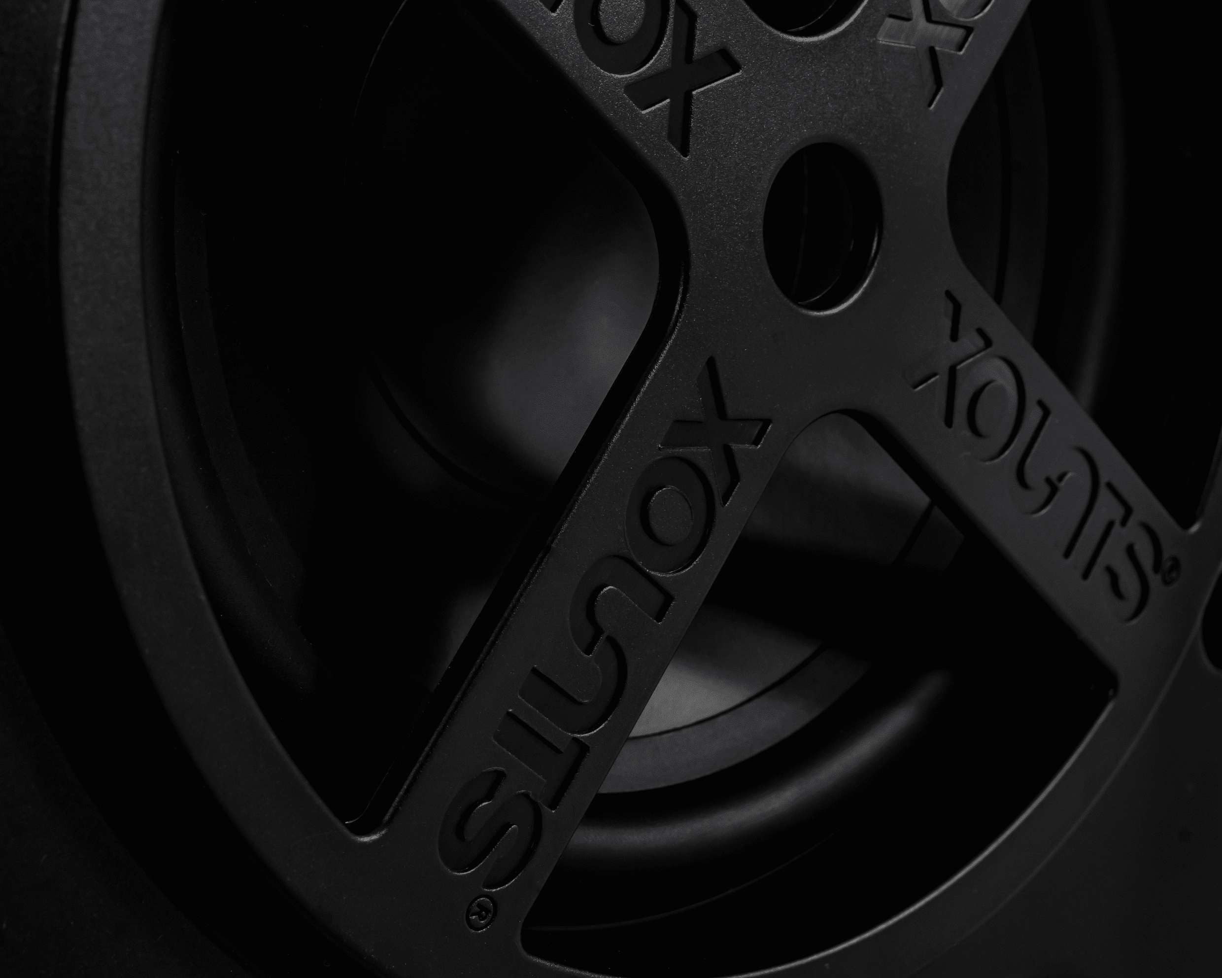 XOUNTS XOUNTS Soundsystem Surround-Lautsprecher (Bluetooth 4.0, 360° Raumklang-Erlebnis, austauschbares Cover)