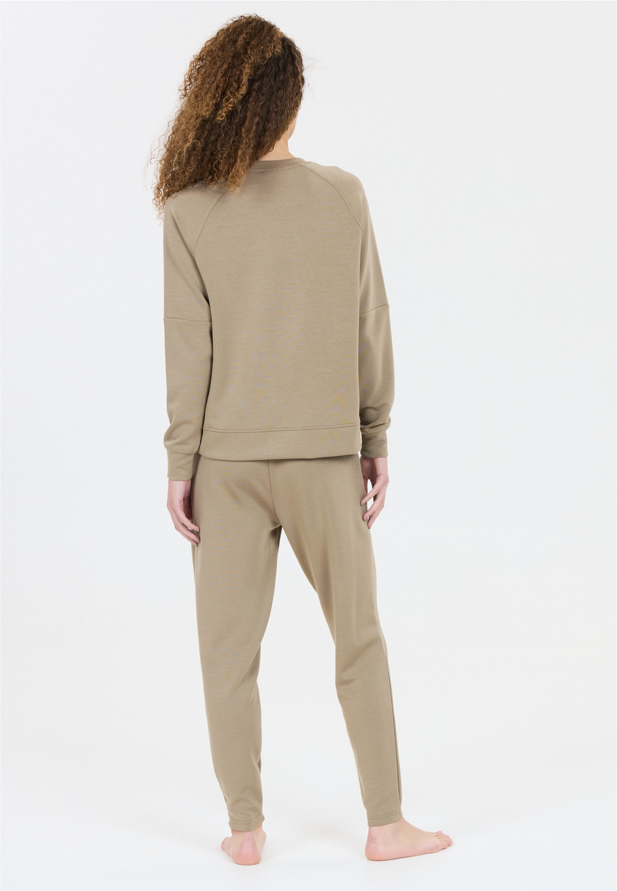 ATHLECIA Sweatshirt Jacey aus extra weichem Material