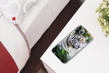 MuchoWow Handyhülle Tiger - Weiß - Sand, Handyhülle Apple iPhone 11 Pro Max, Smartphone-Bumper, Print, Handy