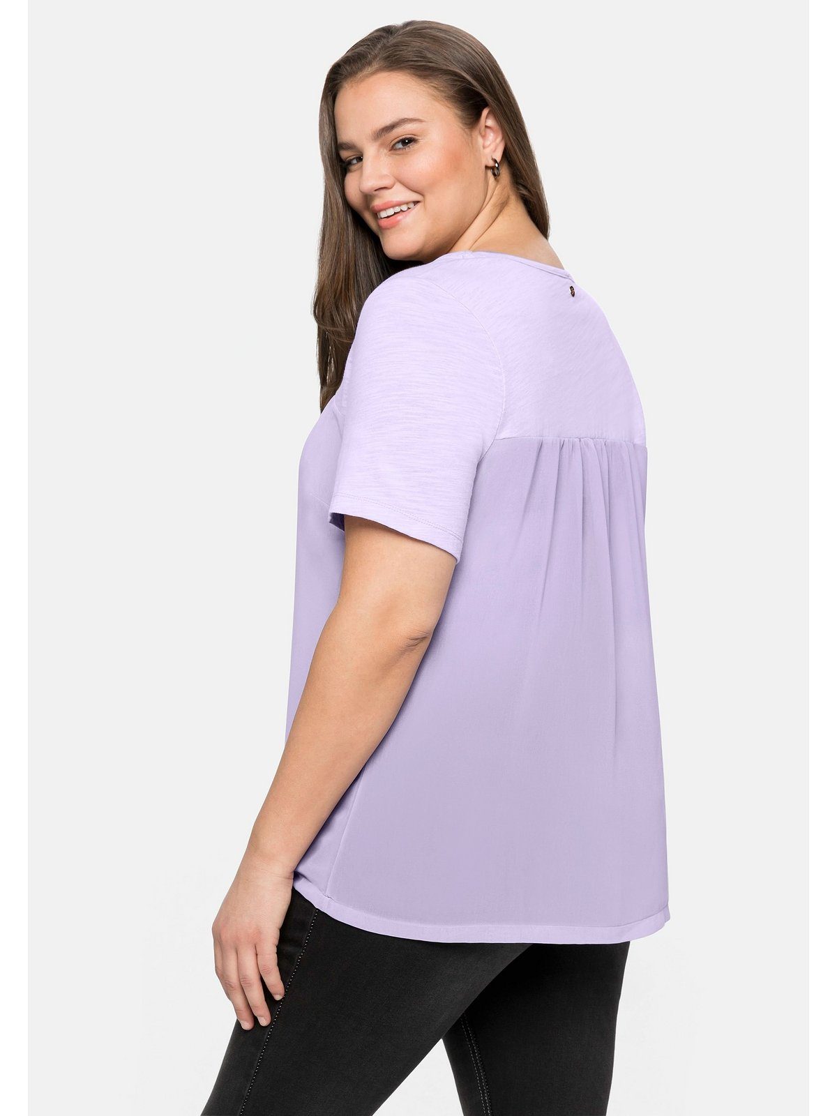Sheego T-Shirt Große Größen Materialmix, im lavendel in A-Linie