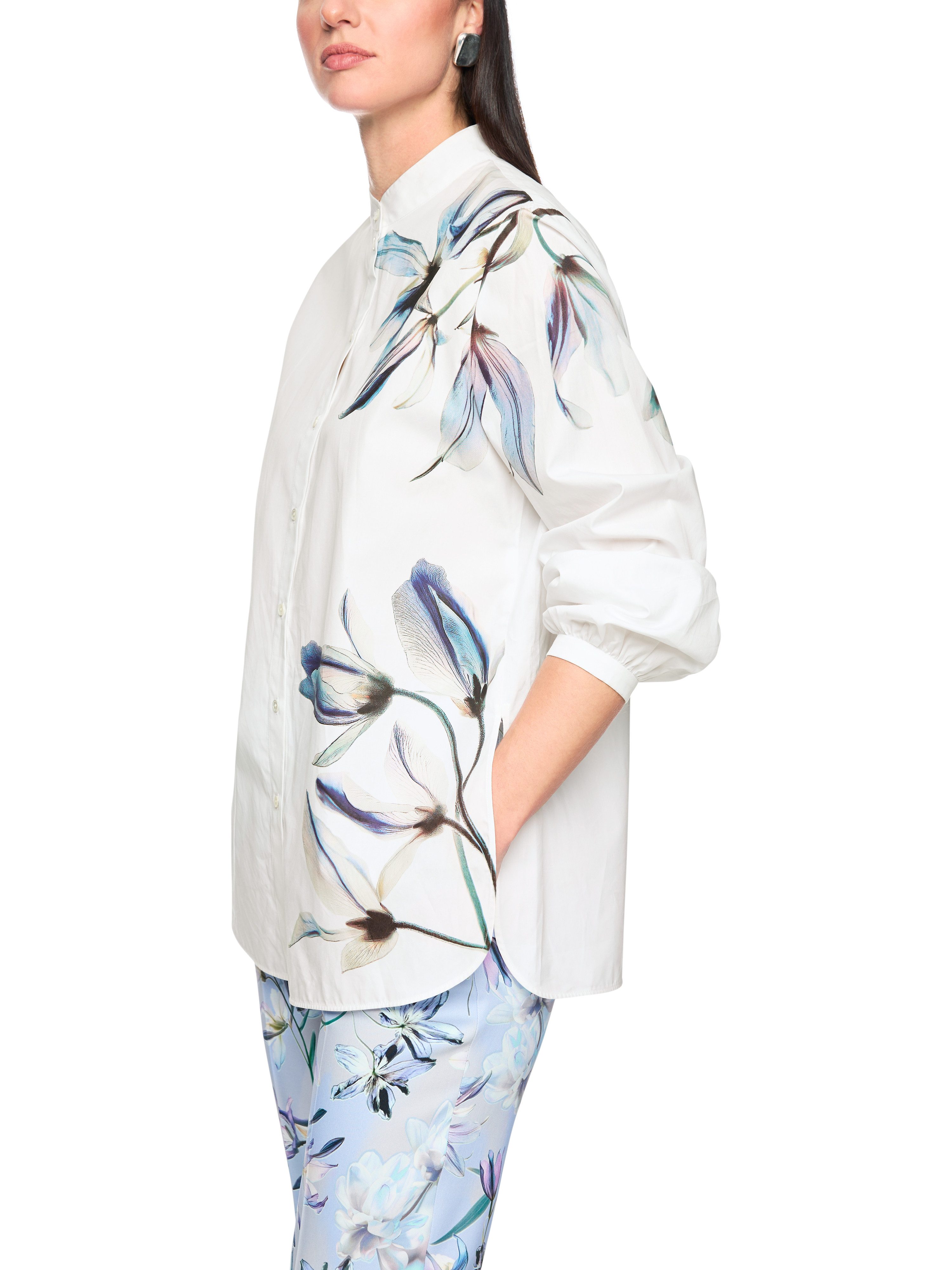 Marc Cain Langarmbluse Serene Hues Premium Damenmode mit Lilienprint