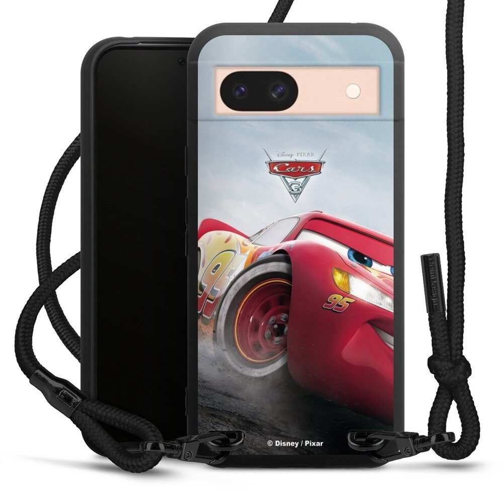 DeinDesign Handyhülle Lightning Mcqueen 95 Offizielles Lizenzprodukt Cars, Google Pixel 8a Premium Handykette Hülle mit Band Case zum Umhängen