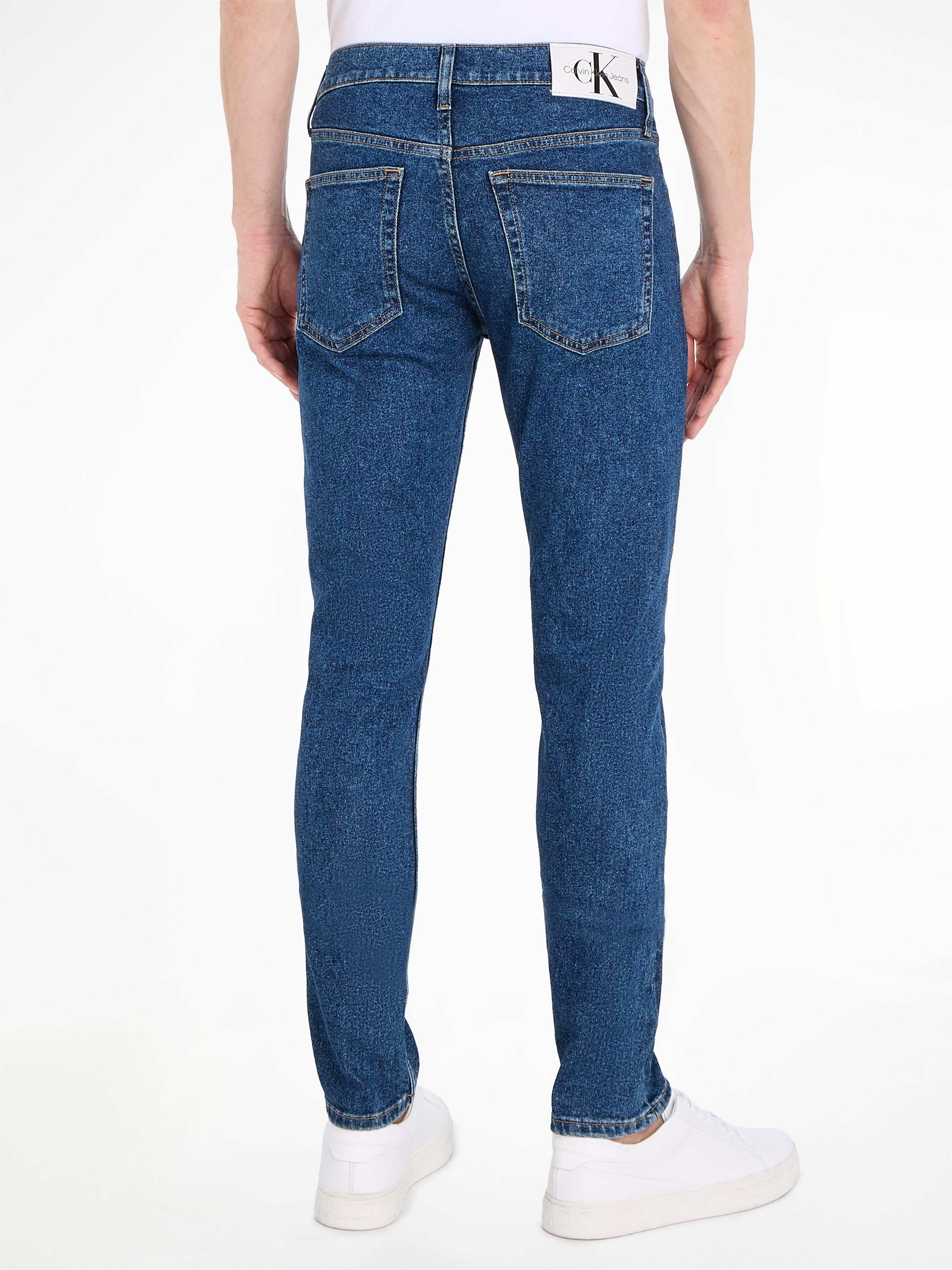 Jeans mit Tapered-fit-Jeans Leder-Badge TAPER Medium 1A4 SLIM Klein Calvin