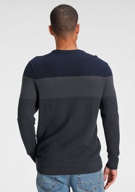 Bruno Banani Strickpullover im modischem Look