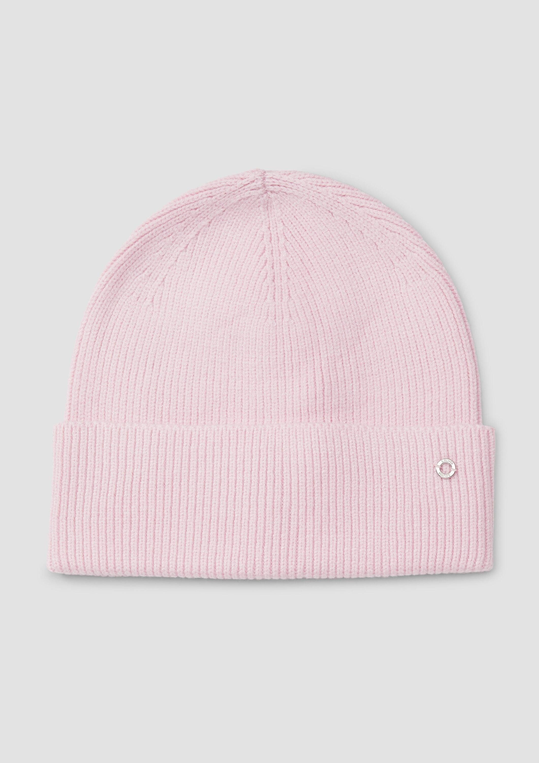 s.Oliver Strickmütze Mütze Beanie mit Turn-up-Funktion und Logo-Detail