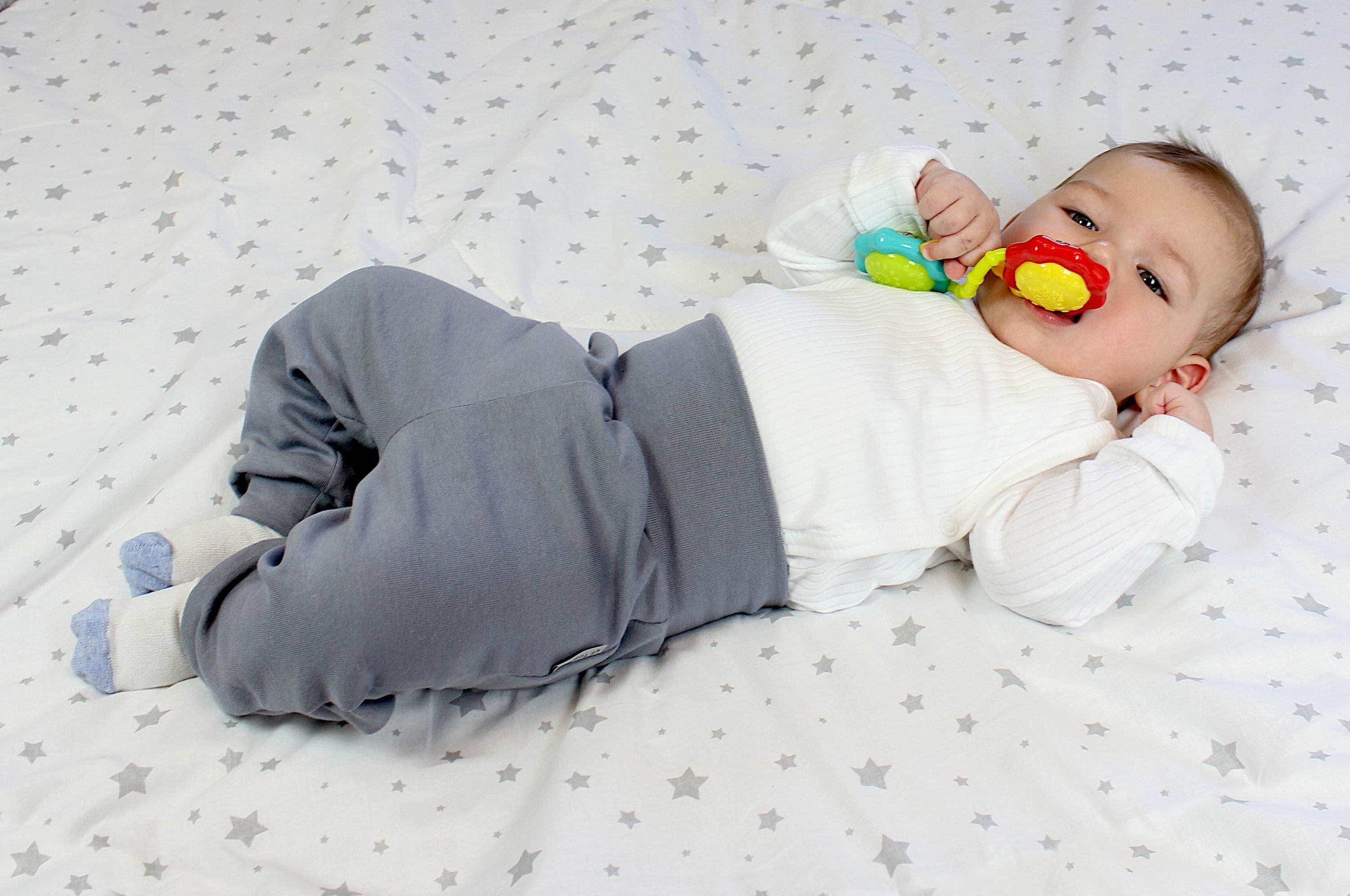 TupTam Jogginghose TupTam Baby Mädchen Hose Jogginghose Freizeithose 3er Pack