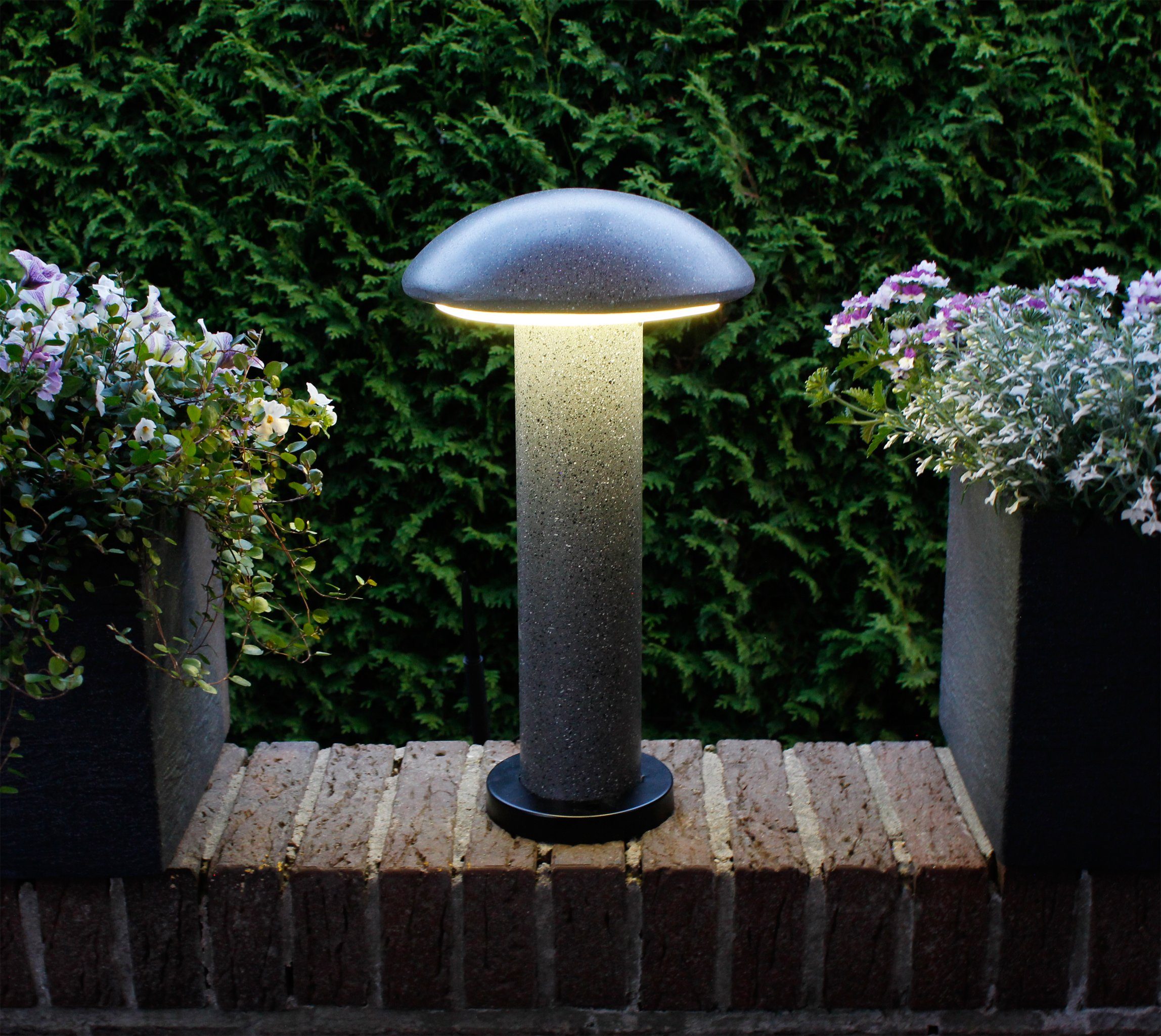 Arnusa LED Solarleuchte Gartenleuchte Pilz Steinoptik Gartenlampe 1200 mAh 45 x 25 cm, LED fest integriert, Tageslichtweiß, Wegeleuchte ohne Strom