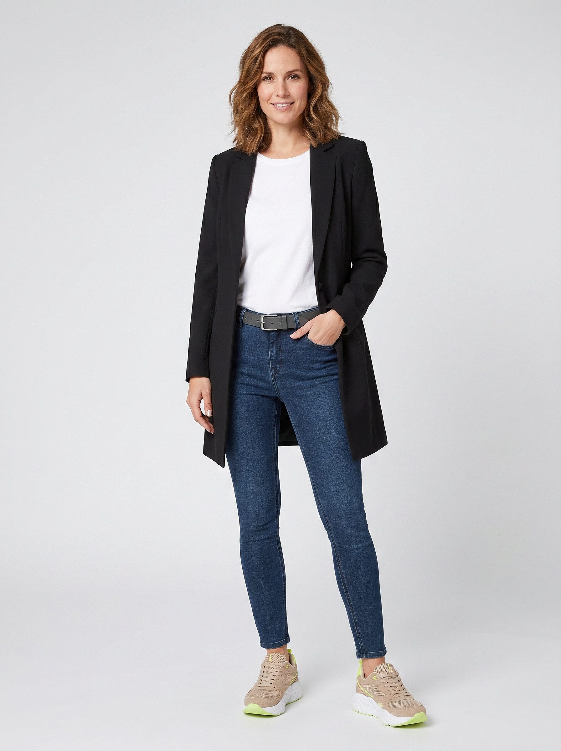 Zum Outfit 12