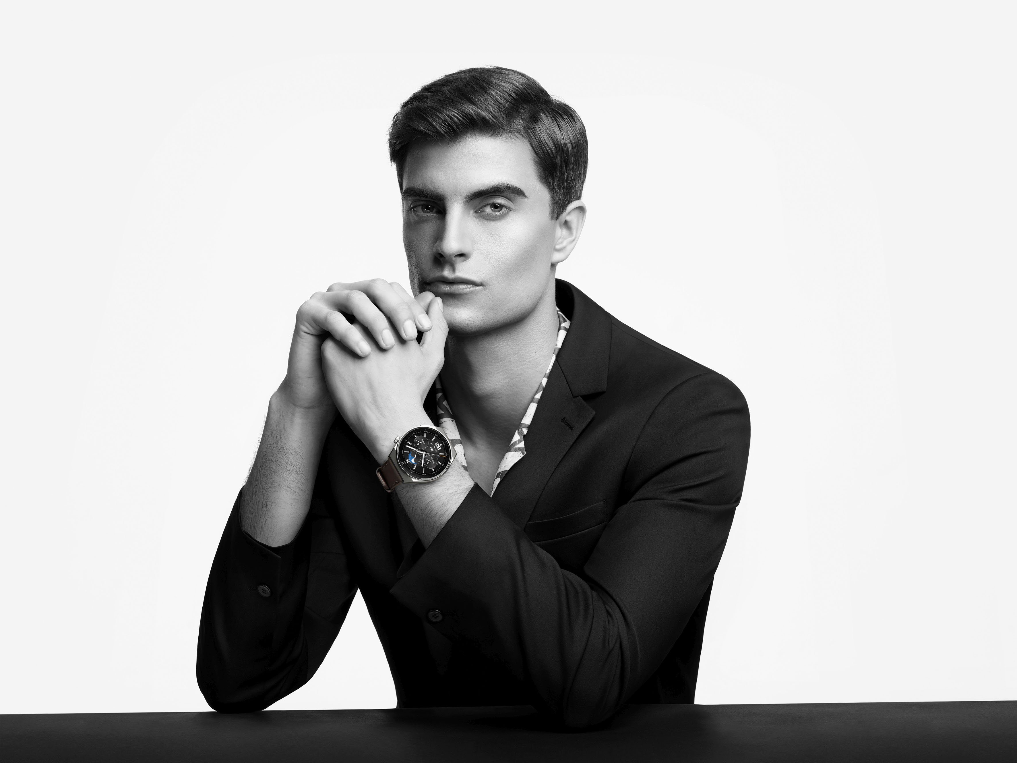 Huawei Watch Grau Zoll), 46mm grau Smartwatch (3,63 GT3 Herstellergarantie | Jahre 3 Pro cm/1,43