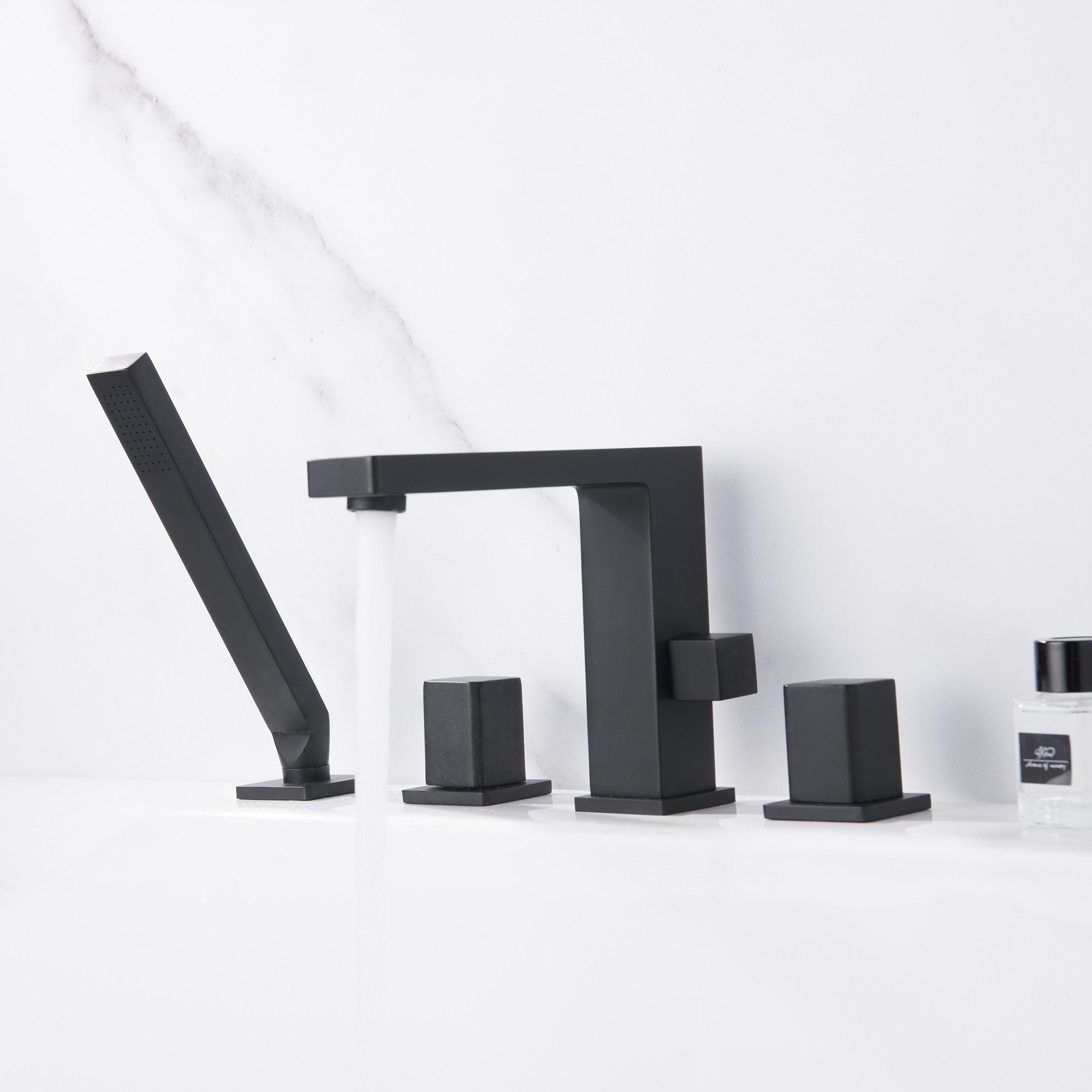 Bernstein Wannenarmatur 6081B (Wannenrandarmatur) Design 4-Loch-Badewannena günstig online kaufen