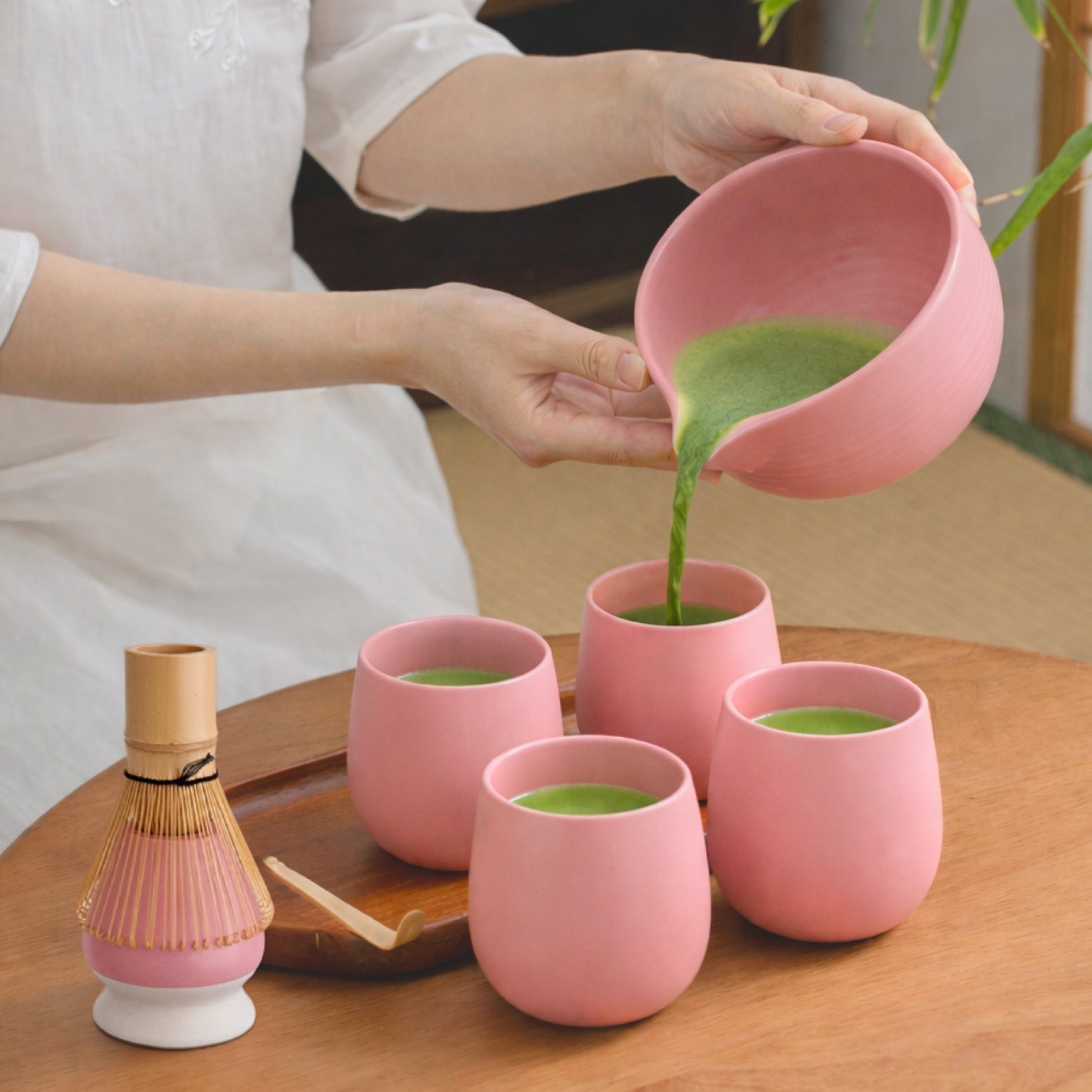 Goodwei Teeservice Matcha Latte Set "Ume" mit 80er Bambusbesen und Chasentate, 450 ml, 1 Personen, Keramik, handgearbeitet