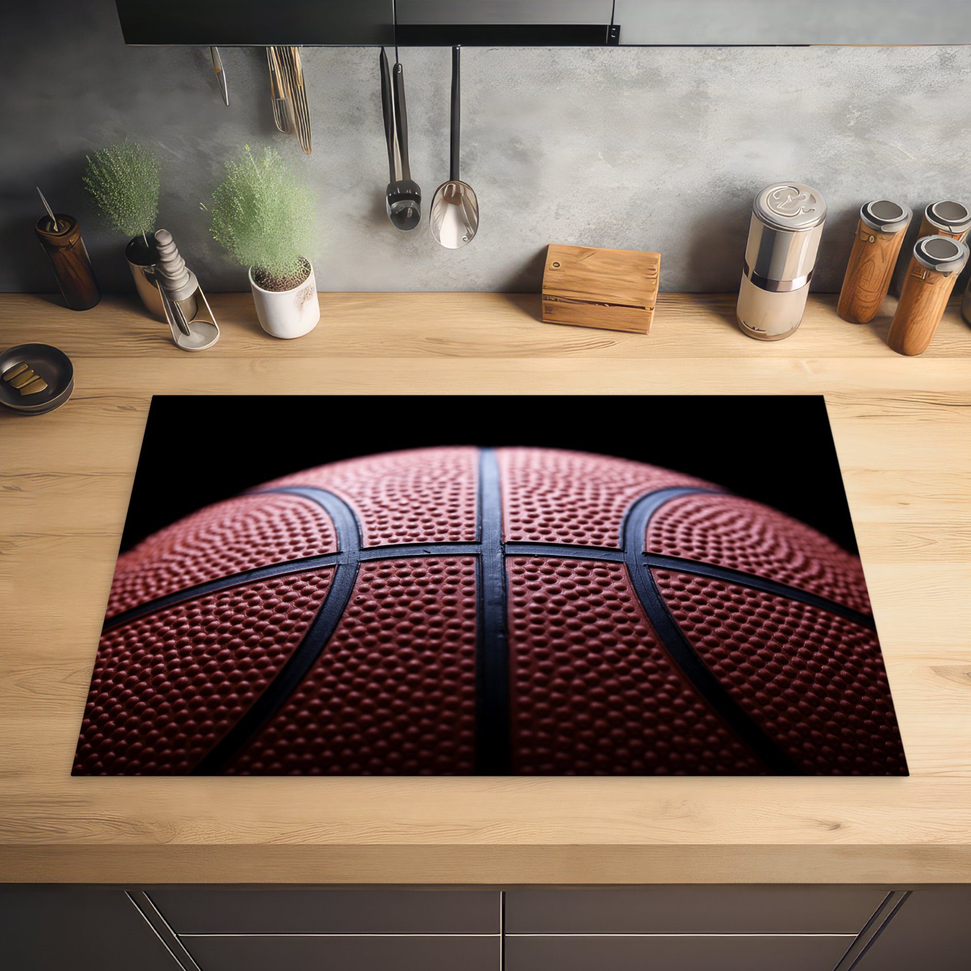 tlg), schwarzem Vinyl, Ein Schutz 81x52 auf Ceranfeldabdeckung Hintergrund, die für Basketball Induktionskochfeld (1 küche, MuchoWow cm, Herdblende-/Abdeckplatte