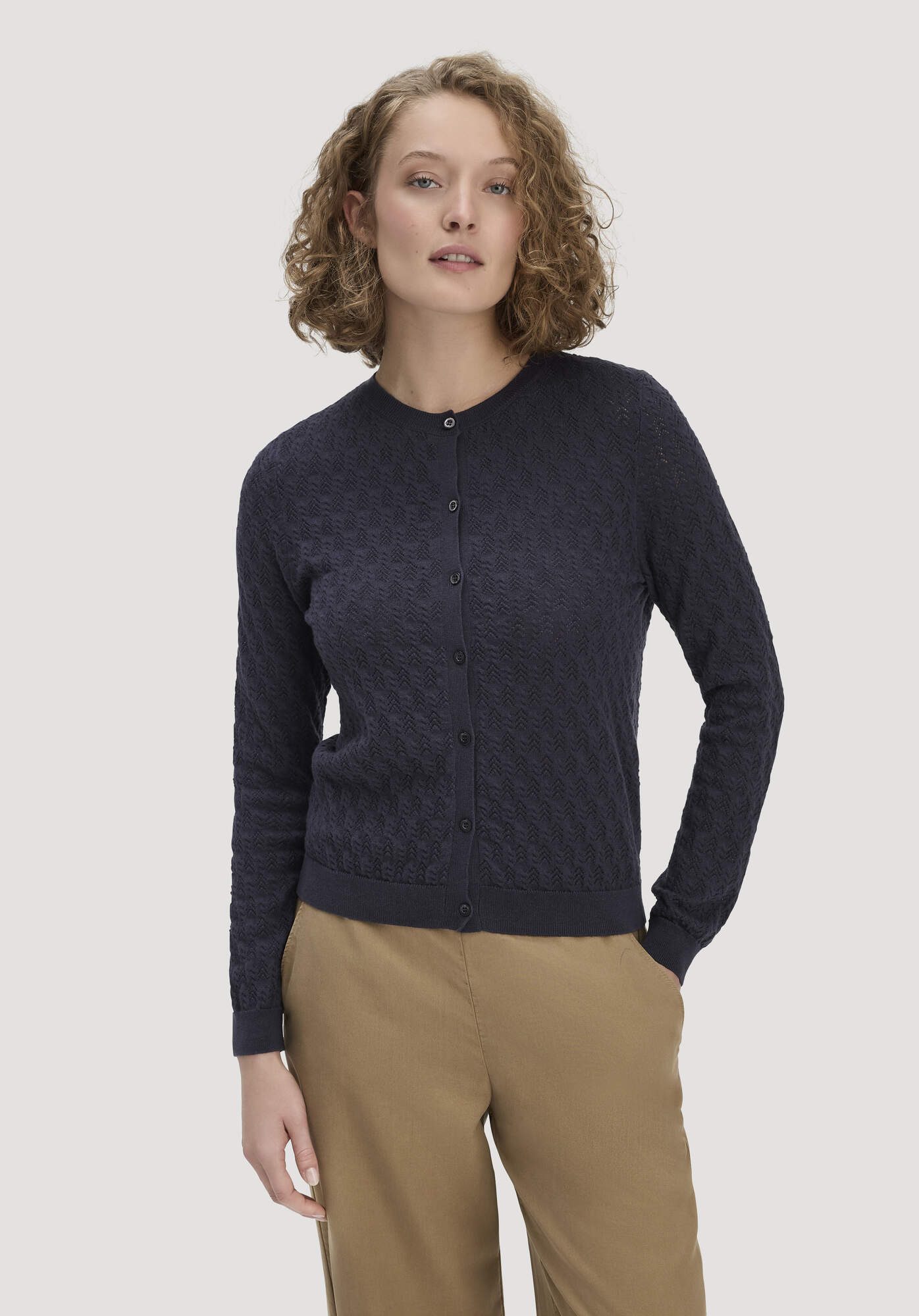 Hessnatur Strickjacke aus Bio-Baumwolle und Schurwolle (1-tlg)