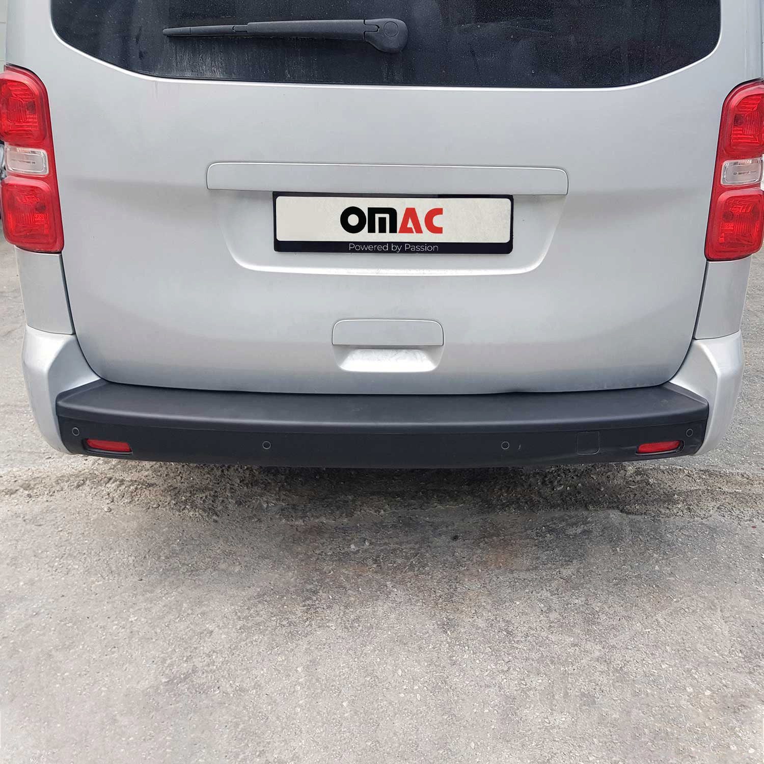 OMAC Ladekantenschutz für Opel Zafira Life 2019-2023 Matt Schwarz ABS L3, Zubehör für Opel Zafira Life 2019-2023, Langlebig,Einfache Reinigung,Einfache Installation,Rostbeständig