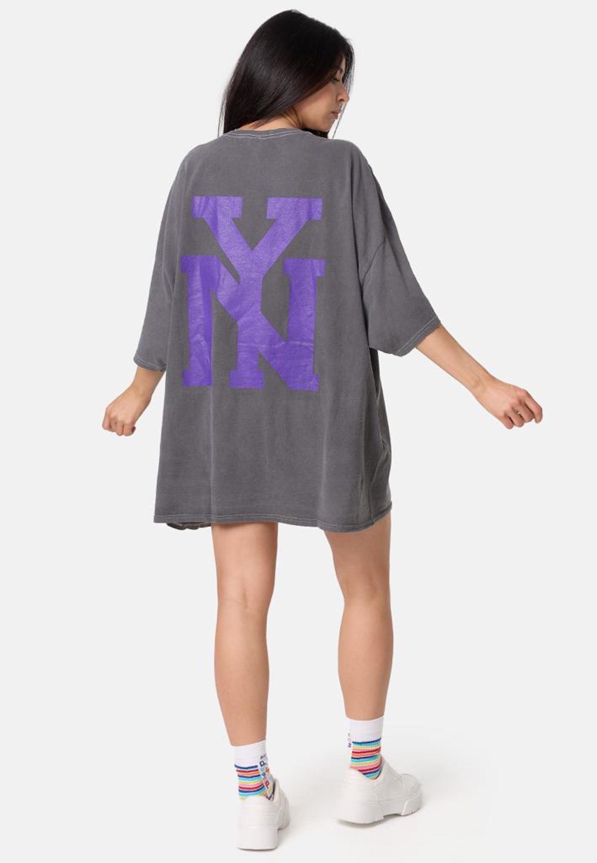Oberteil NY Tee T-Shirt Worldclassca NEW Sommer YORK Print Grau-Lila Worldclassca Print-Shirt Oversized