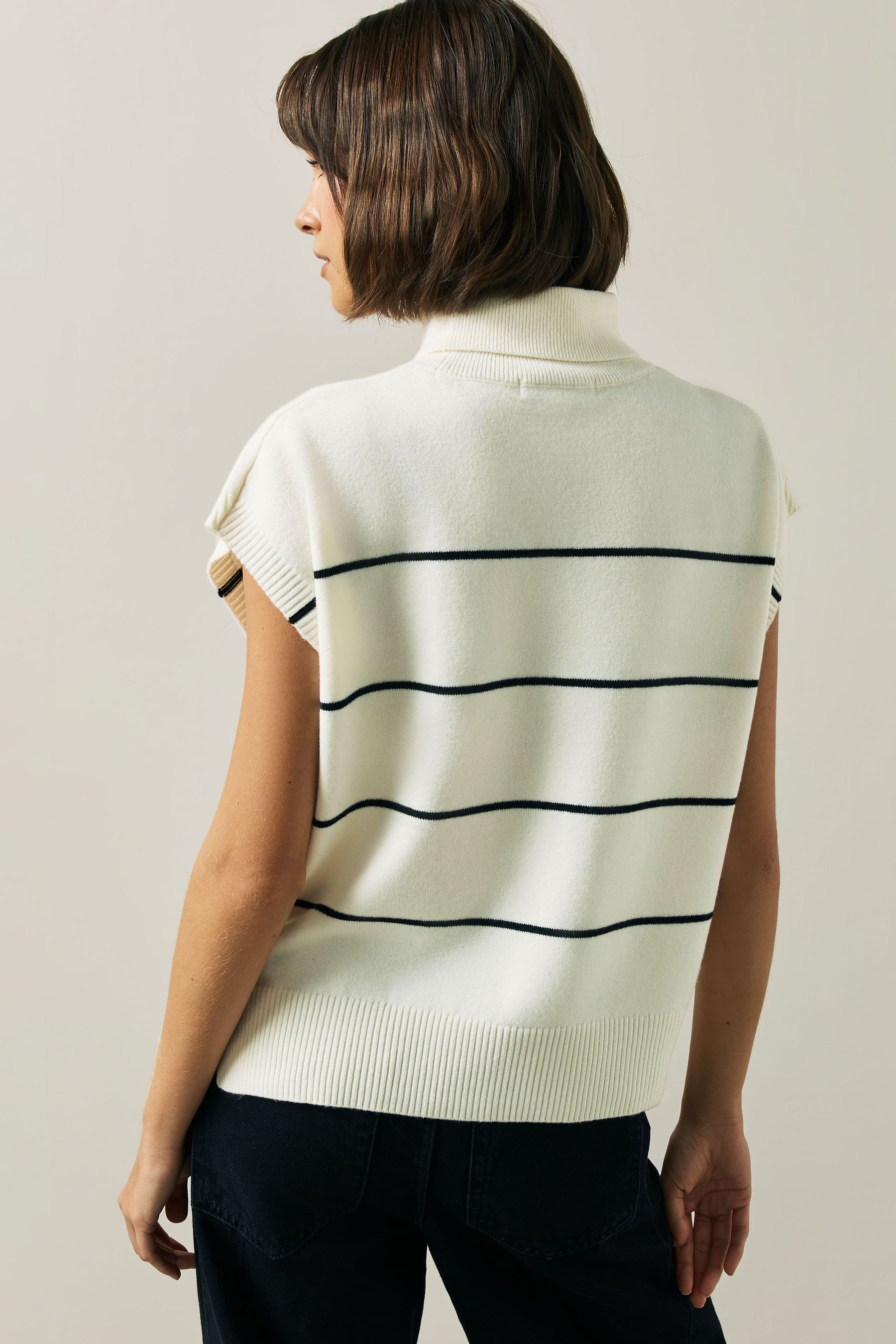 Next Stricktop Tanktop-Cover-up mit Rollkragen (1-tlg)