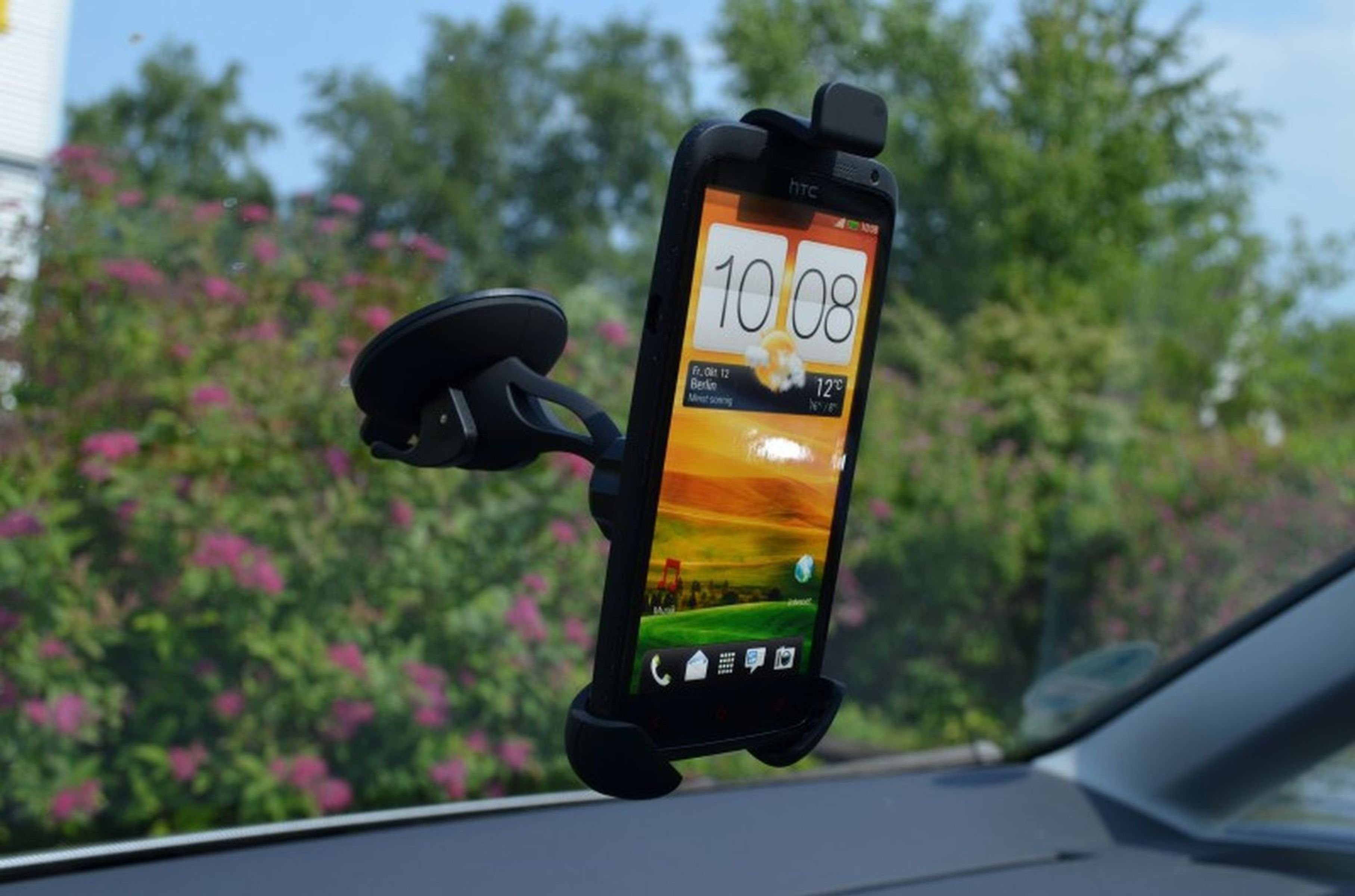 Gravidus 360° Smartphone Halter: Saugfuß, Universal Auto Smartphone- Halterung