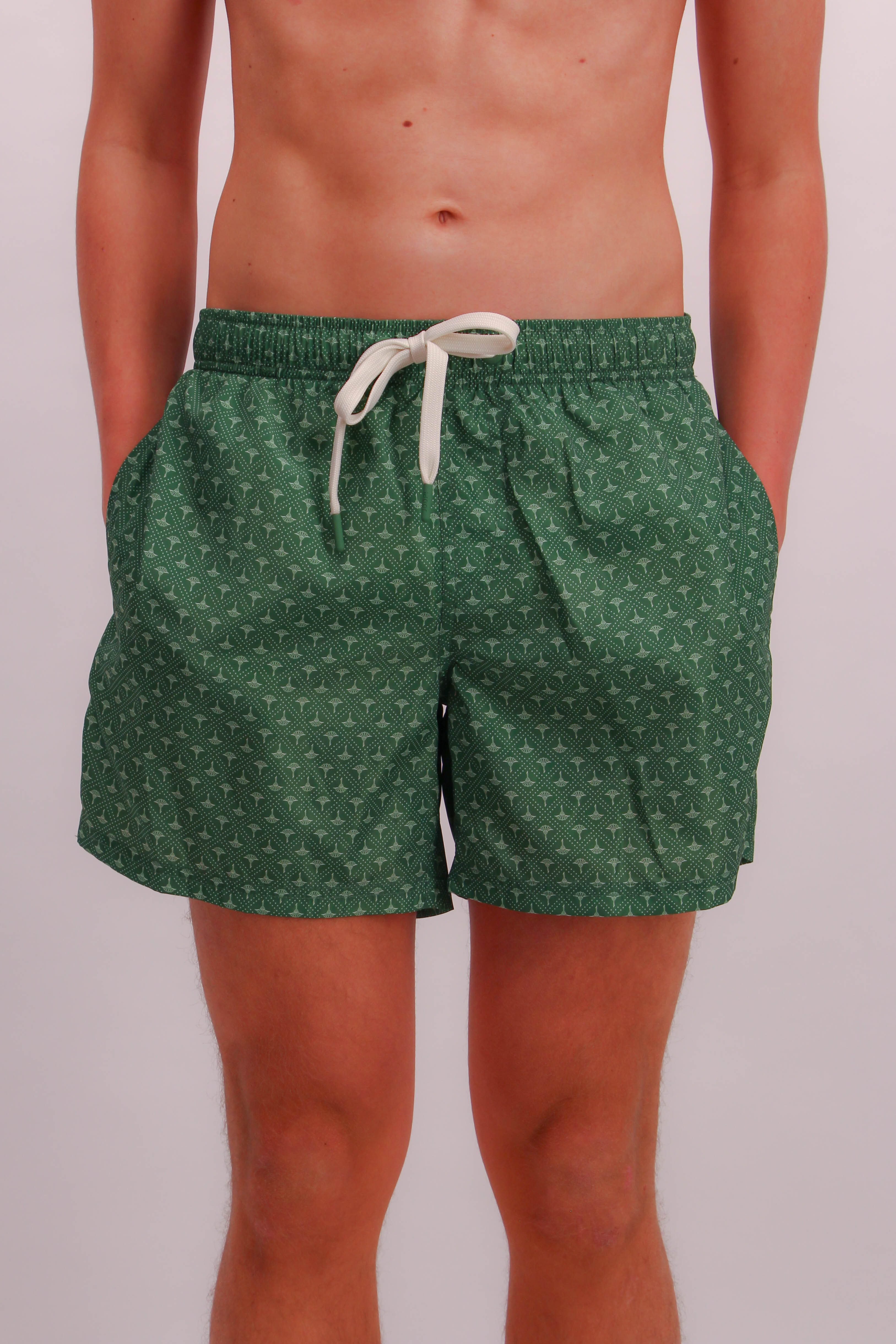 JOOP! Badeshorts Diamond Cornflower Signature-Design, kleine Schlitze an den Beinen – Bild 3 von 5