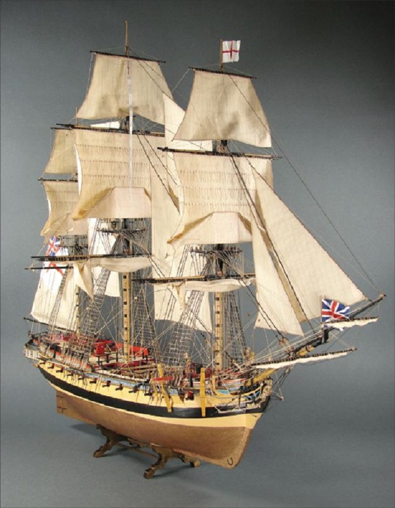Krick Modellbausatz Shipyard HMS Mercury The 28 Gun Frigate 1779 Laser Cut 1:72 Kartonbaus