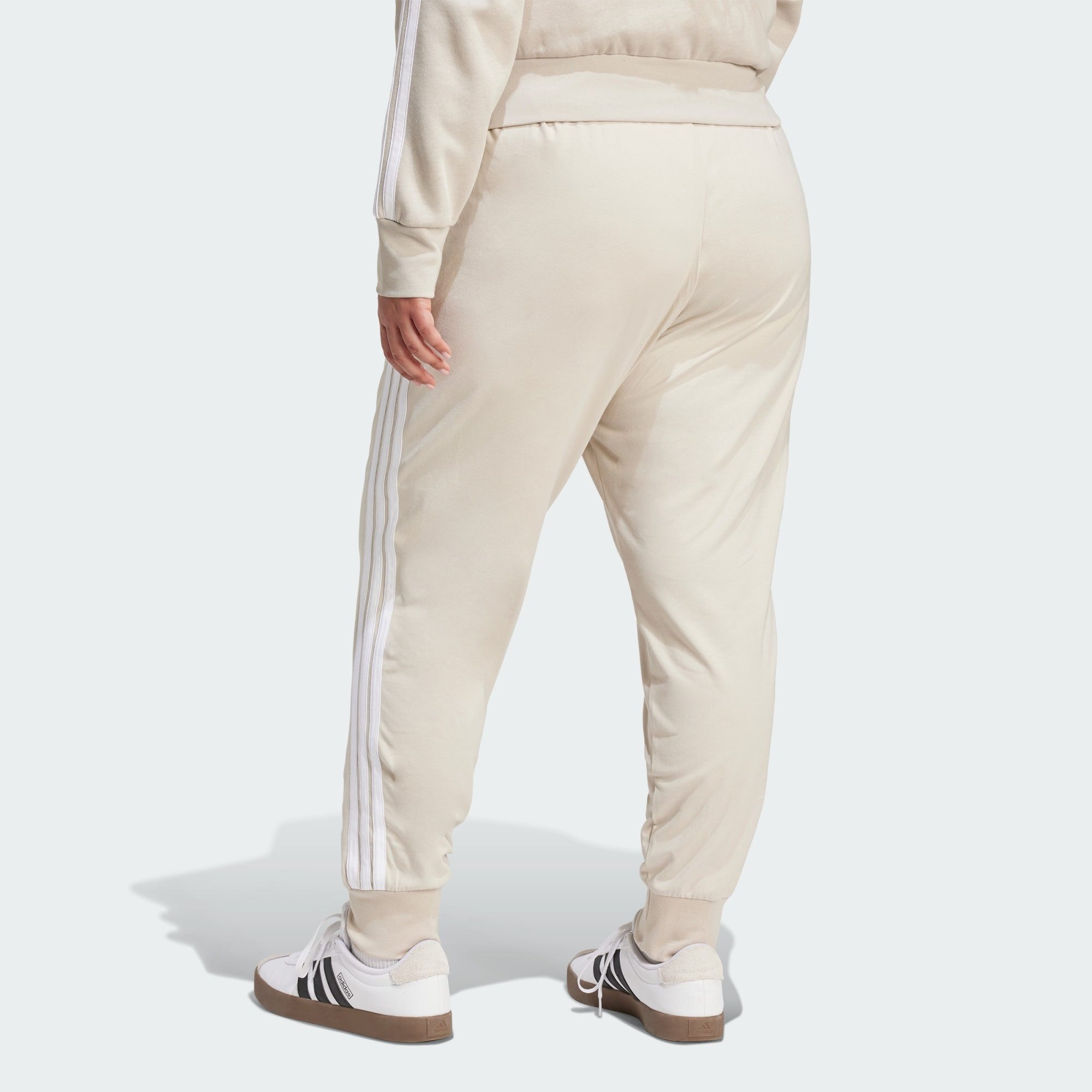 adidas Sportswear Jogginghose ESSENTIALS 3-STREIFEN JOGGER-HOSE (GROSSE GRÖSSEN) (1-tlg)
