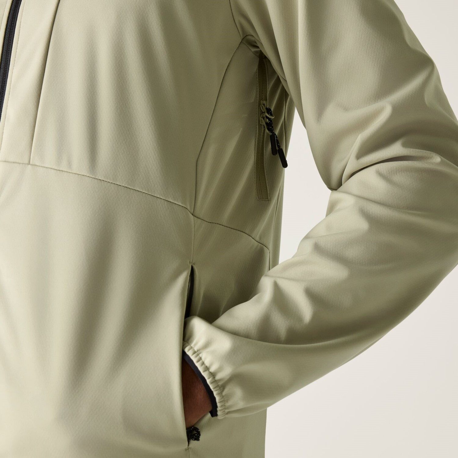 Regatta Softshelljacke Outdoorjacke Jacke Tredmoor mit Kapuze – Bild 4 von 5