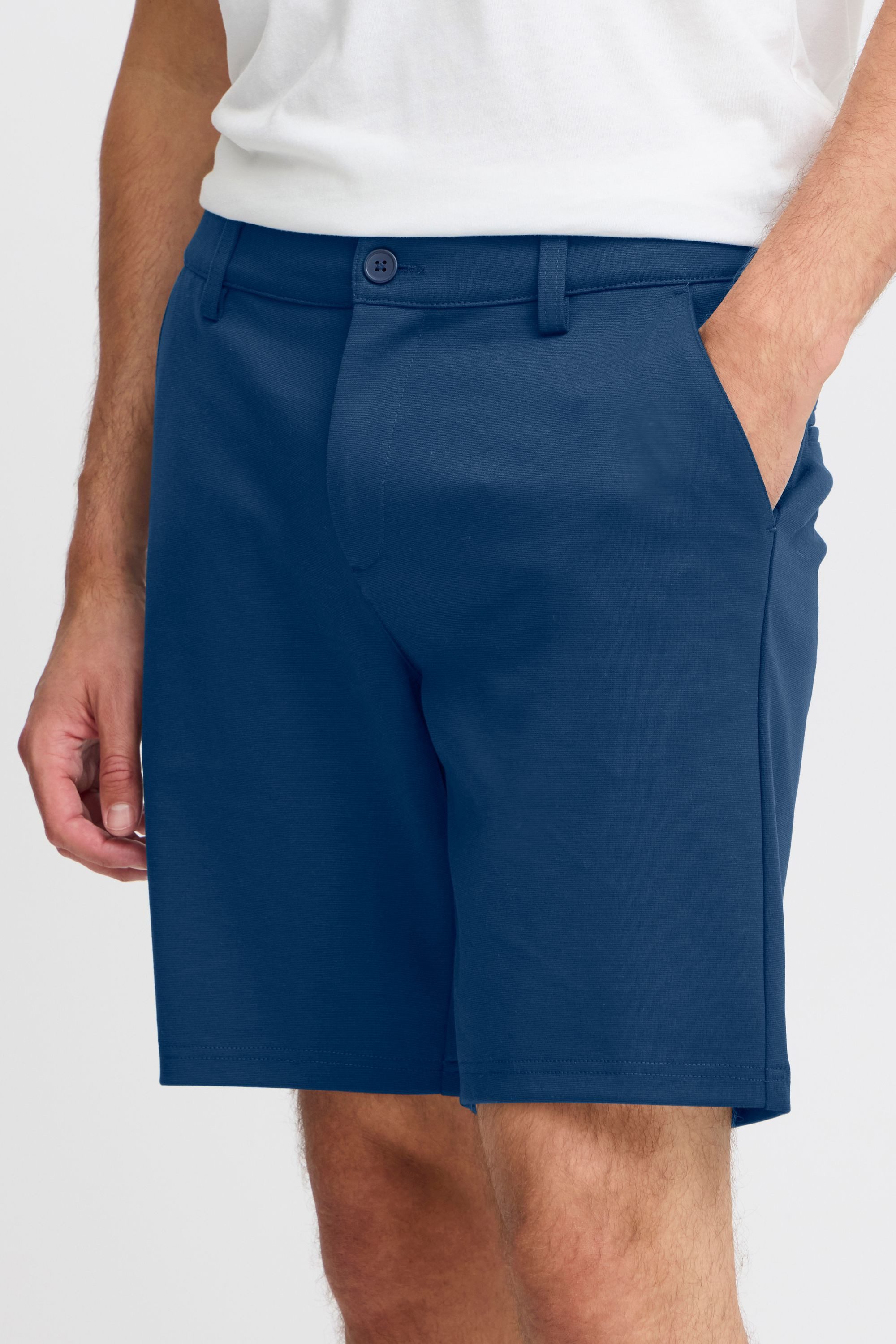 Blend Chinoshorts BHElmer performance shorts Bequeme Chino Shorts mit Gürtelschlaufen – Bild 5 von 5