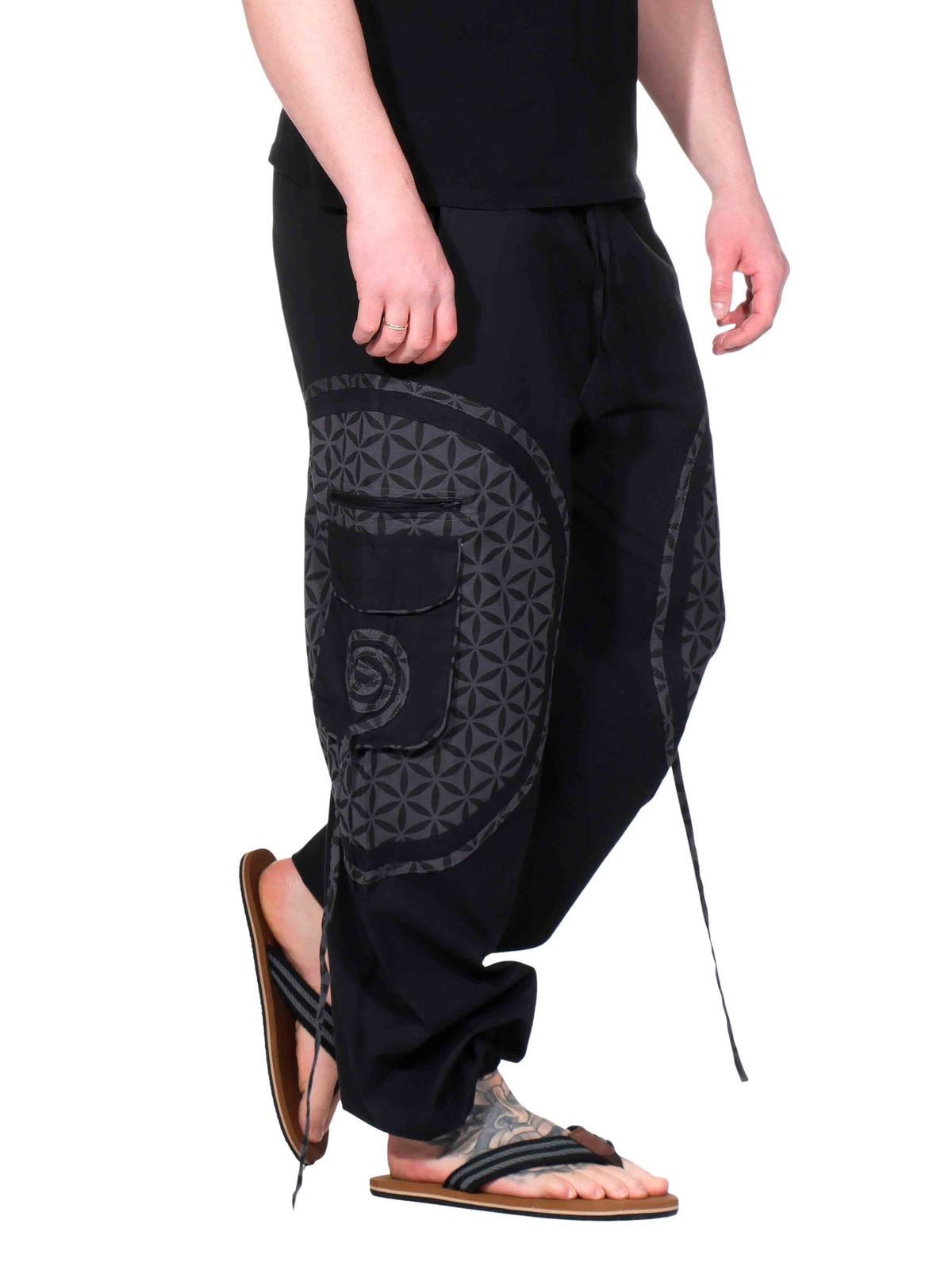 KUNST UND MAGIE Haremshose KUNST&MAGIE trendige Baggyhose bunte Lebensblume Hippiehose Cargo Hose