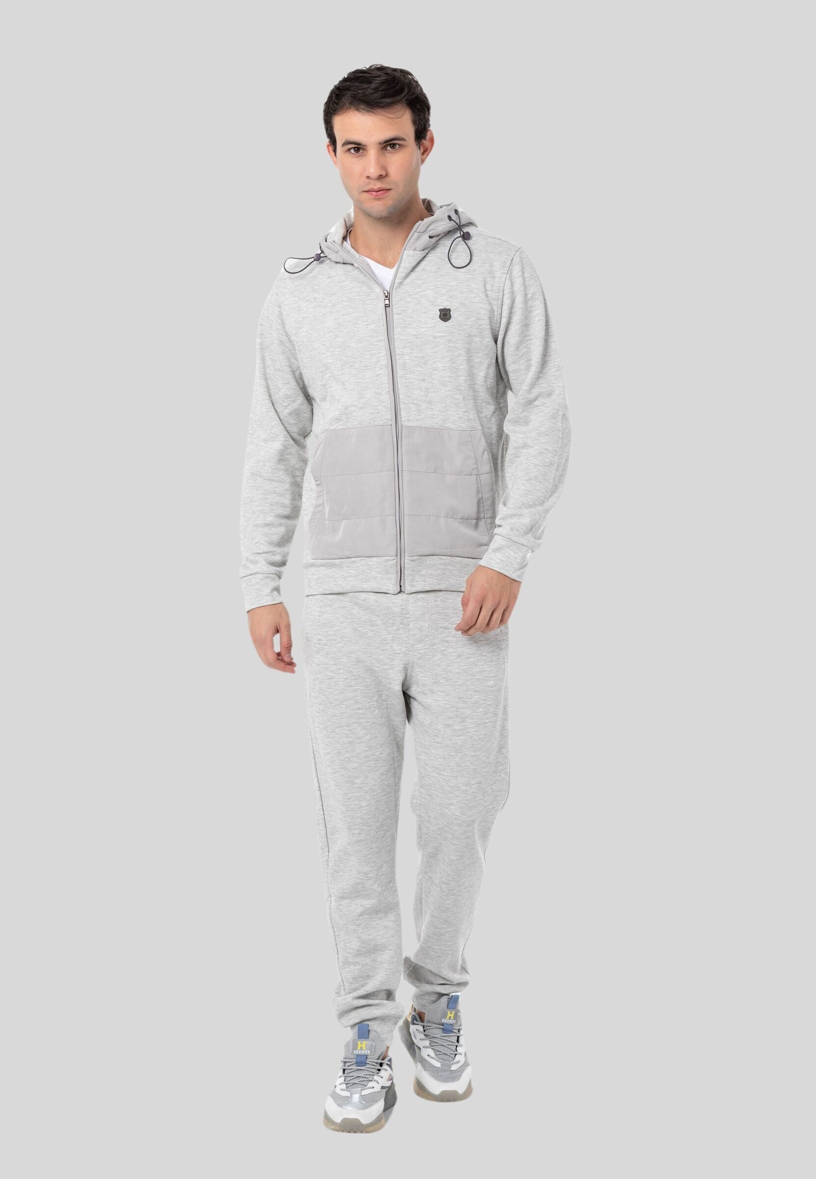 Cipo & Baxx Trainingsanzug Jogginganzug (2-tlg), im unifarbenen Look
