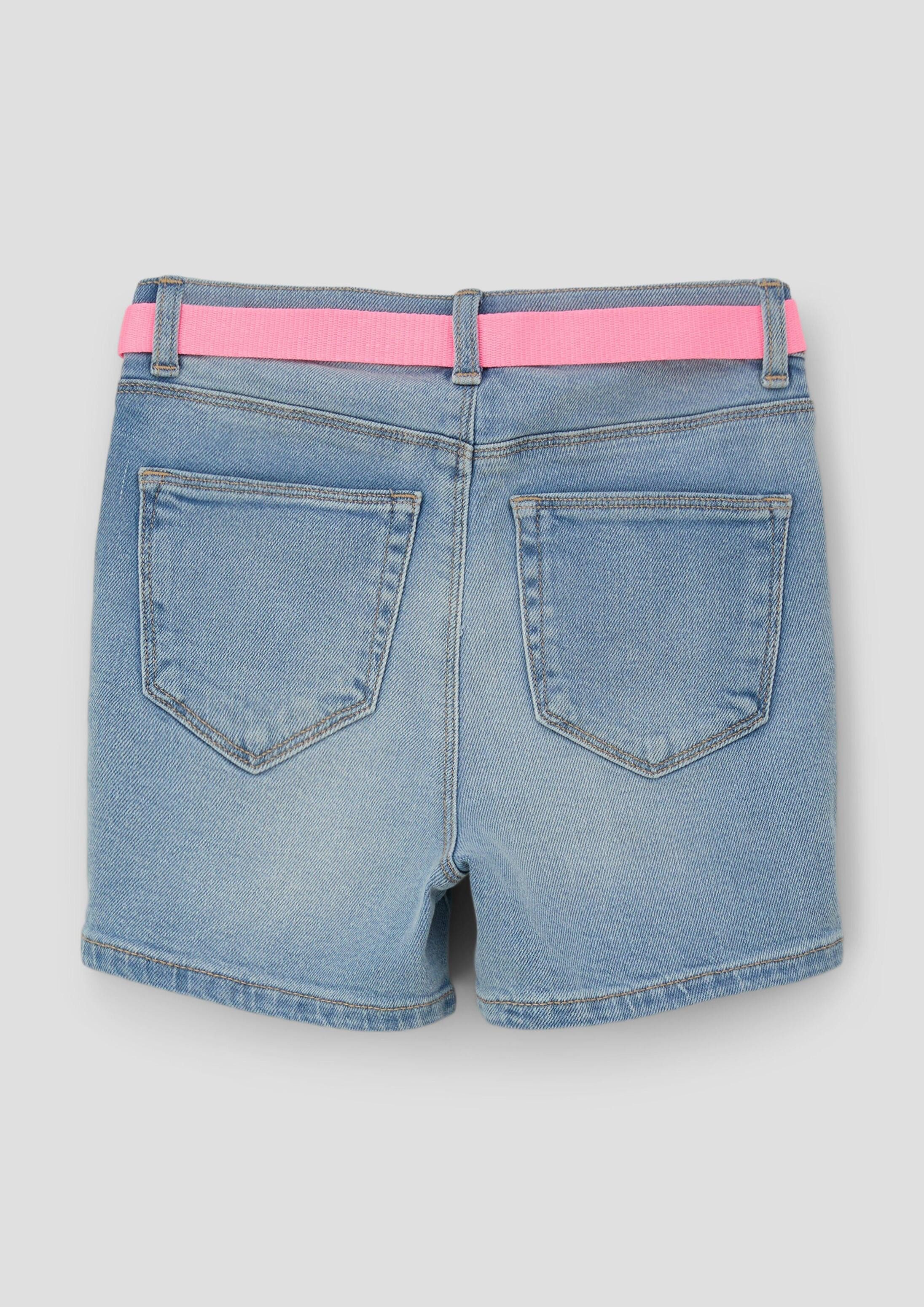 s.Oliver Jeansshorts Jeans-Hose Jeans-Short / Regular Fit / Mid Rise / Straight Leg / Stoffgürtel