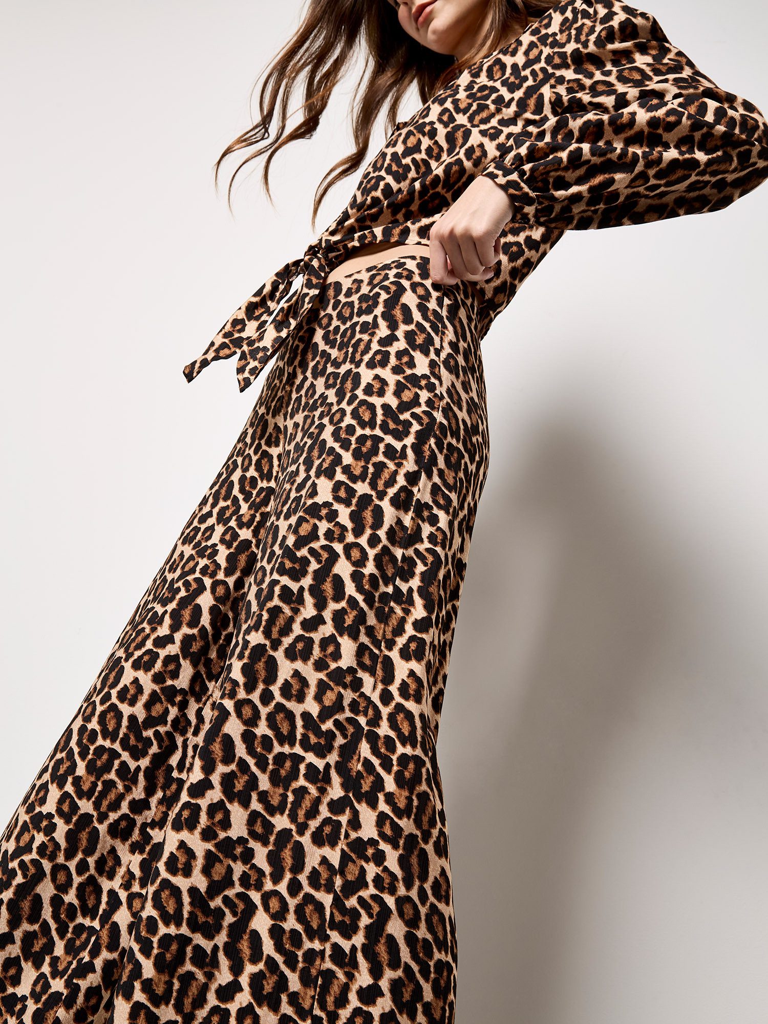 Apricot Stoffhose Weite Hose mit Leopardenmuster