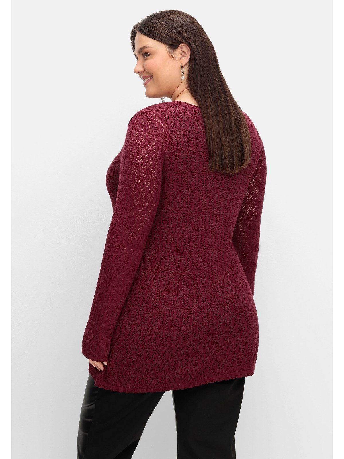 Sheego V-Ausschnitt-Pullover Große Größen aus leichter Ajourstrick, A-Linie weinrot in
