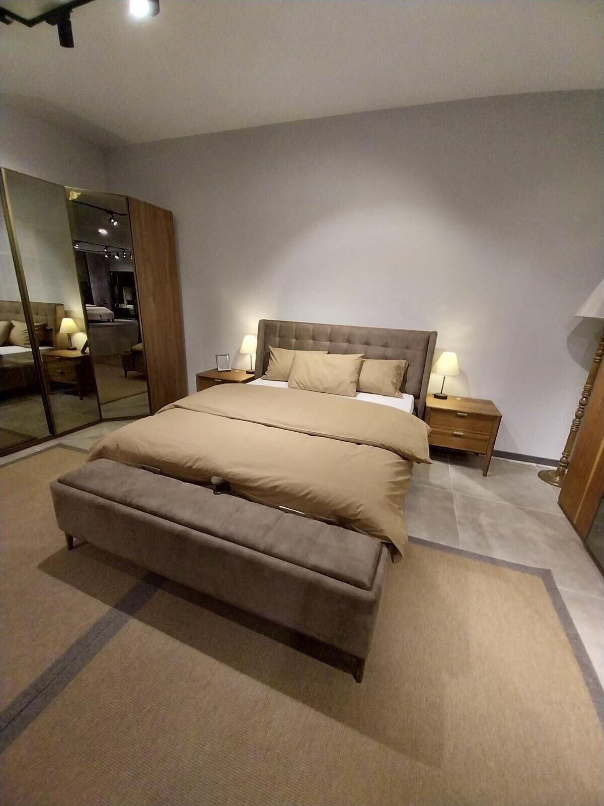 Bett, Doppel Bett Design Schlafzimmer JVmoebel in Luxus Europa Bett Bank), (1-tlg., Made