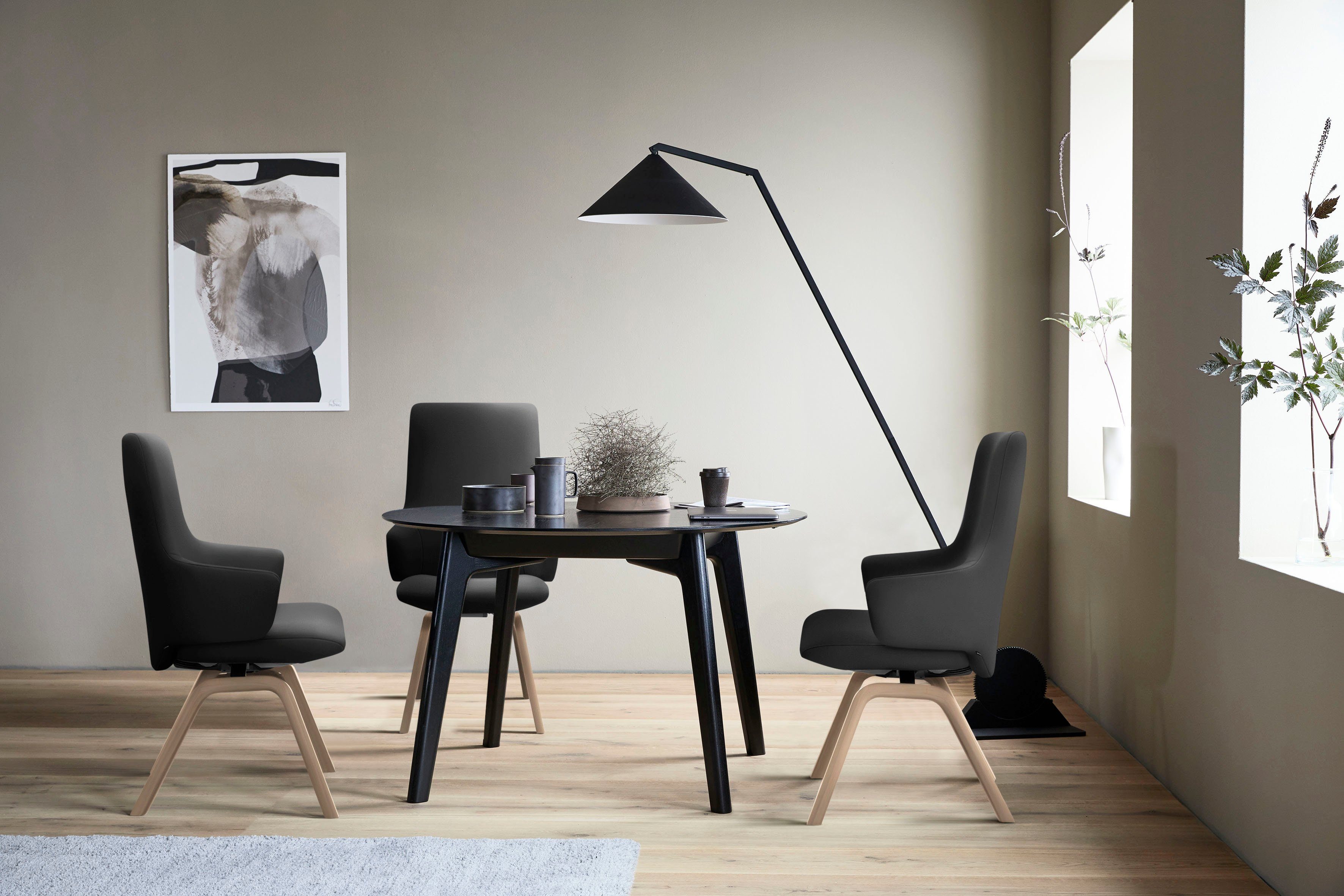 Stressless® Polsterstuhl Laurel, High Back mit Armlehne, Größe L, mit schräggestellten Beinen in Eiche