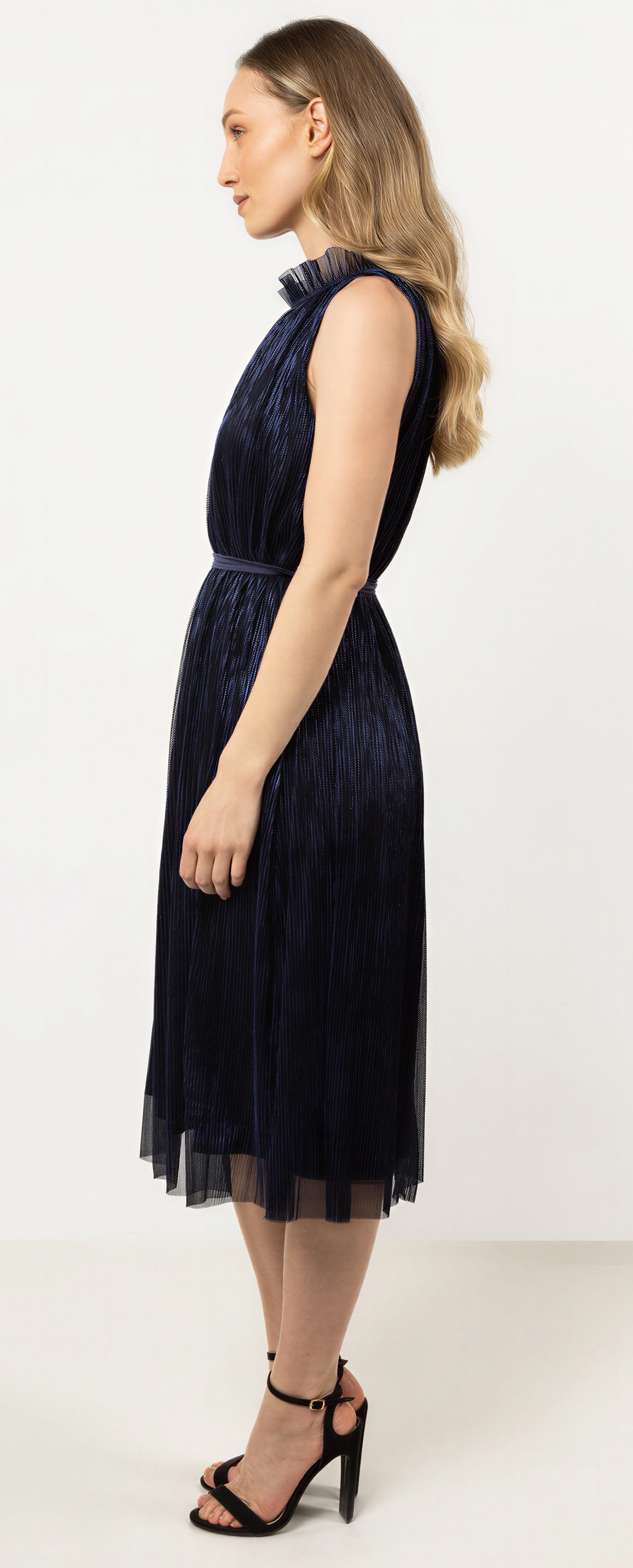 Awama Abendkleid mit Schimmer und Bindeband