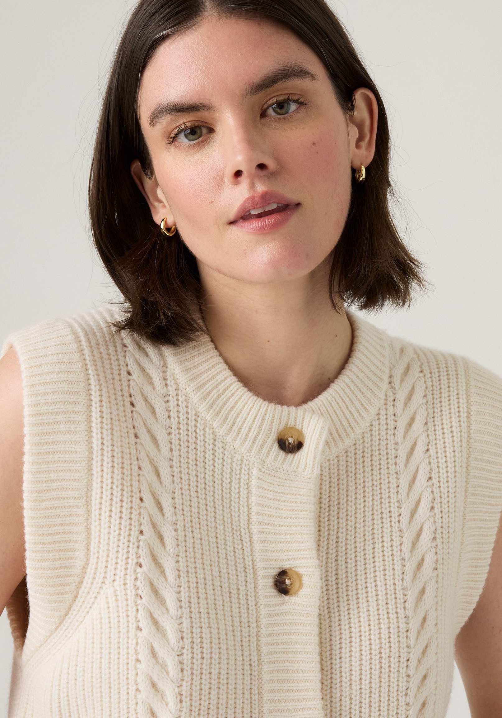 Levi's® Strickweste INES CABLE SWEATE Materialmix mit Wollanteil