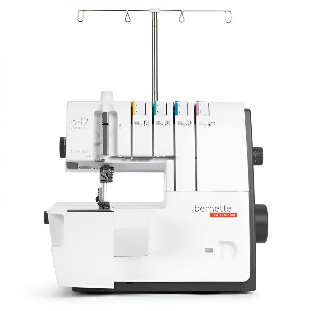 Bernette Coverstich-Nähmaschine - 42 Funlock, großer Arbeitsbereich