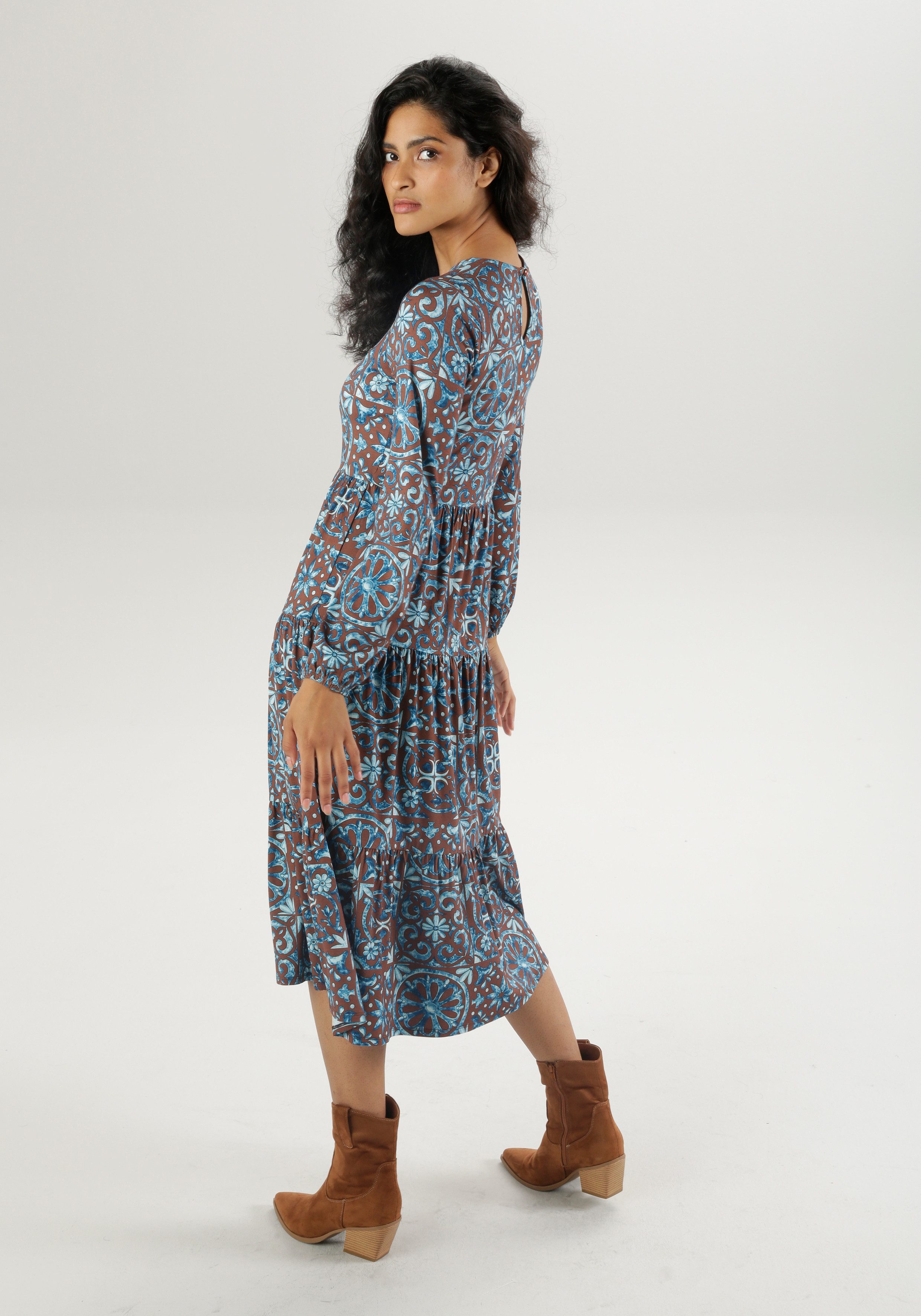Aniston CASUAL Jerseykleid mit extravaganten Druck - jedes Teil ein Unikat – Bild 2 von 5