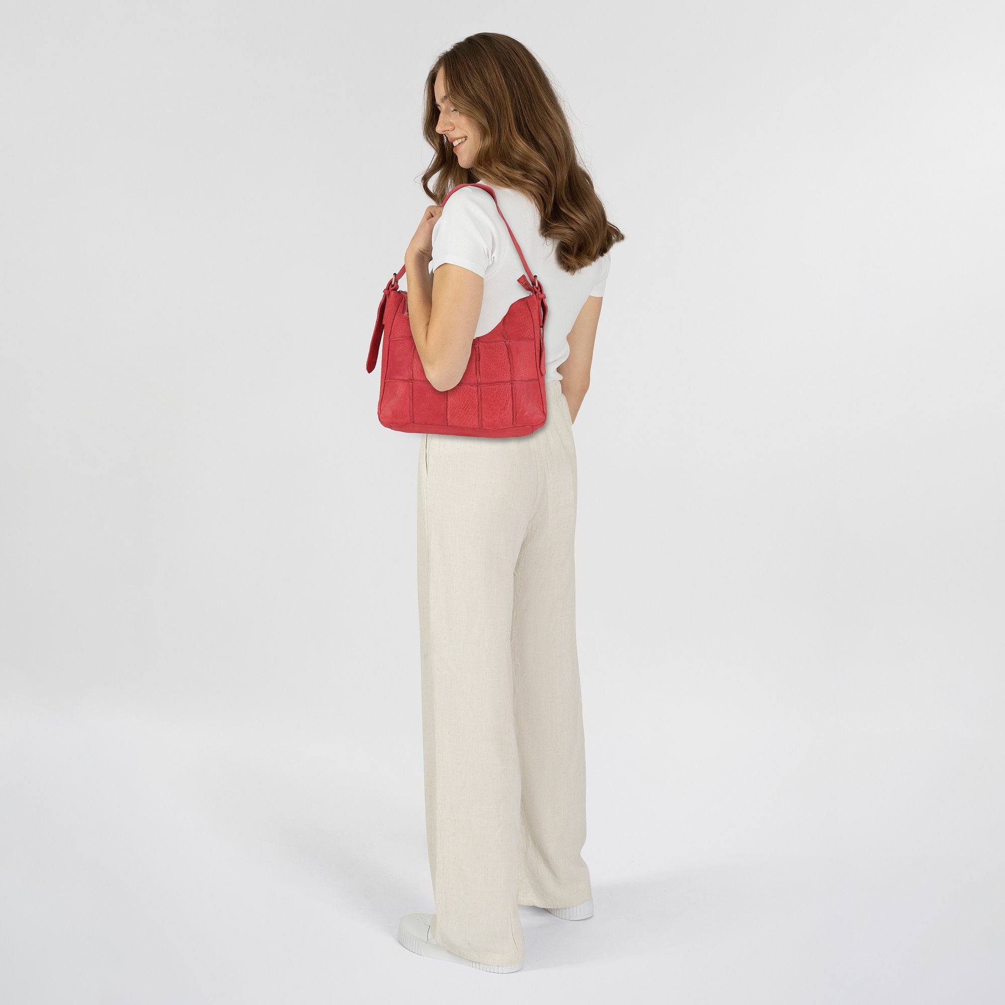 Taschendieb Wien Schultertasche Malvengasse, Leder