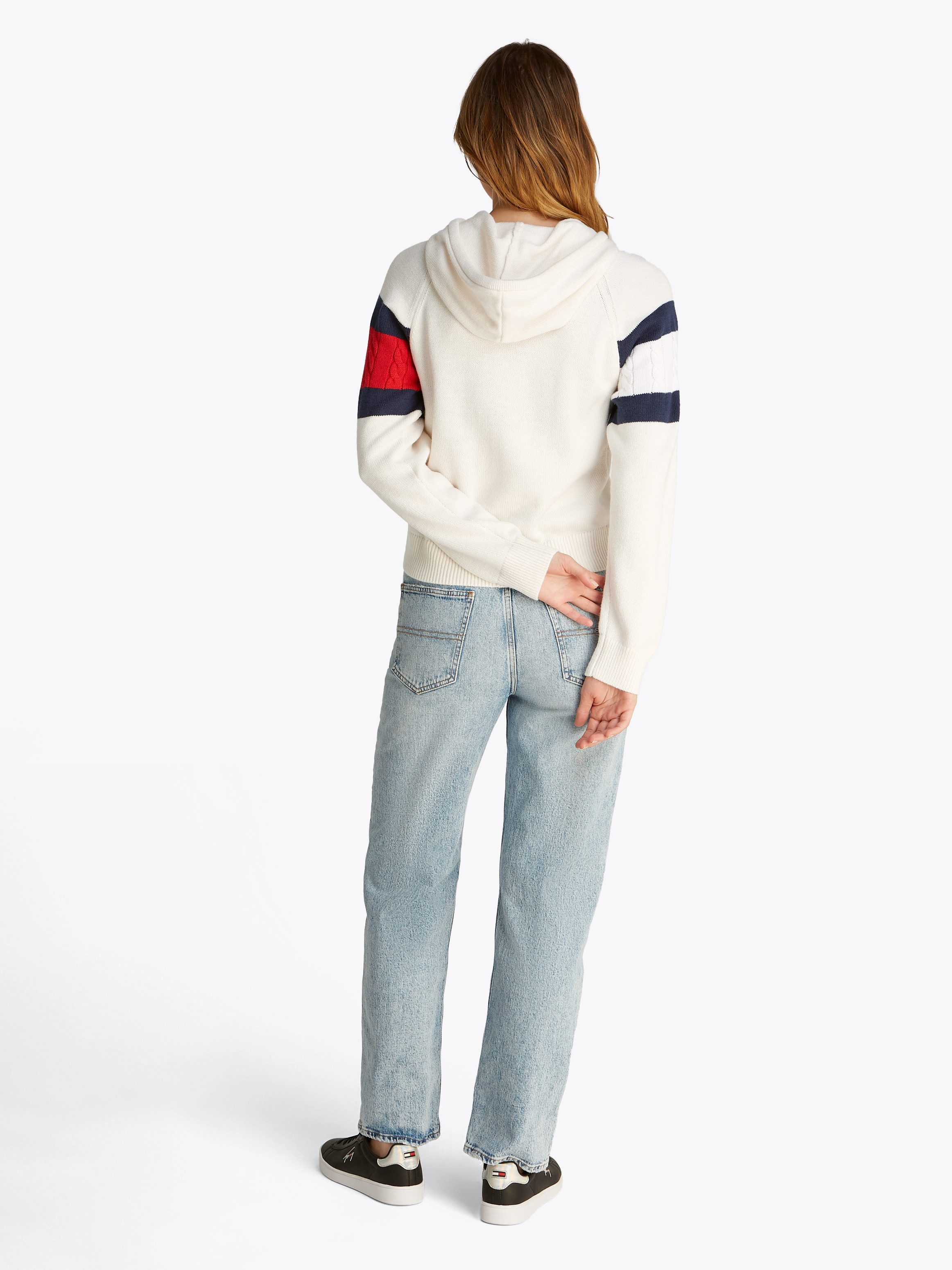 Tommy Jeans Kapuzenpullover TJW CENTER FLAG HOOD SWEATER EXT mit Kapuze, großem Logo-Flag