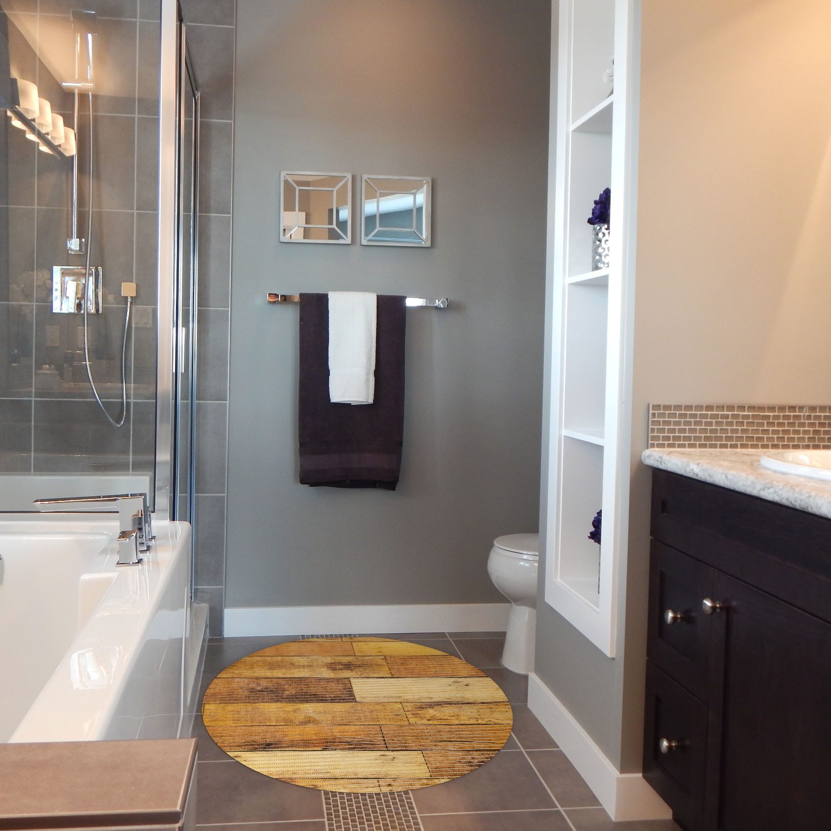 ANRO Schaum-Badematte Antirutschmatte Weichschaummatte mit Drainage Premium, Höhe 5 mm, strapazierfähig, Drainage Effekt, Rillen, wasserdurchlässig, rutschhemmend, pflegeleicht, Weich, Rutschfest, Rutschhemmend, Schnelltrockend, mit Drainagelöchern, Modern, Praktisch, PVC, Rund, Geprägt