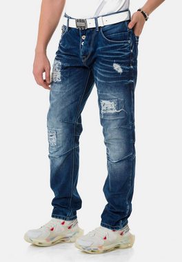 Cipo & Baxx Bequeme Jeans in coolem Look