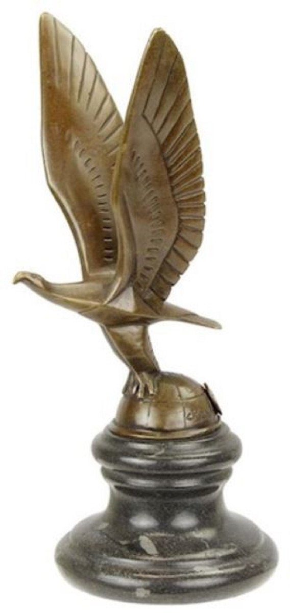 Casa Padrino Dekofigur Luxus Art Deco Bronze Skulptur Adler auf Globus mit Marmorsockel Bronzefarben / Schwarz 11 x 11,5 x H. 22,8 cm - Bronzefigur - Dekofigur - Deko Accessoires